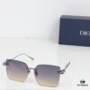 150 Dio* Mod: CDiorS5U Size: 58-15-135 Sunglasses