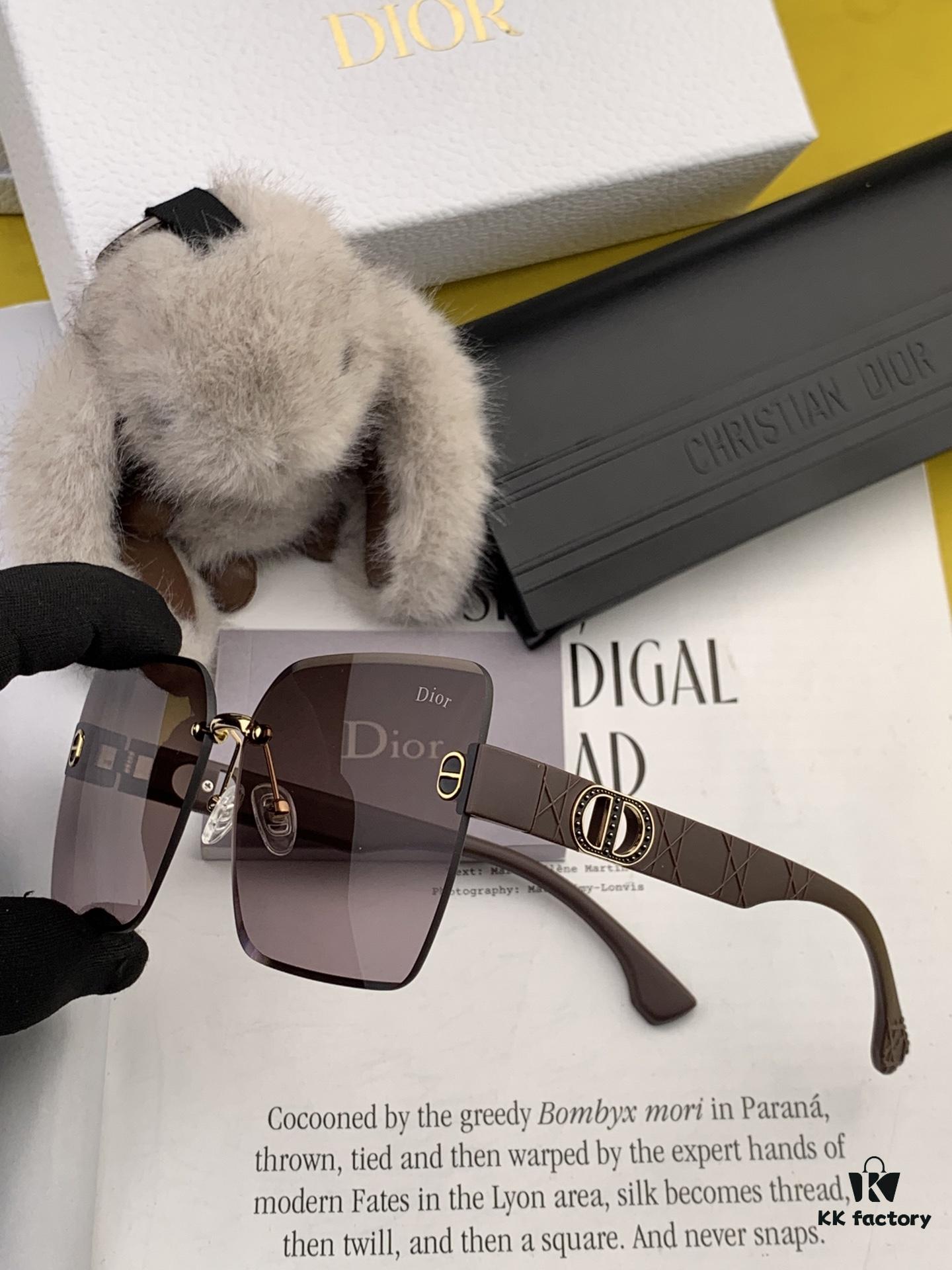 6931fe793a89a121ed54e93d 【DIOR - Dior】2025 Spring New Arrival Trendy Popular Fashion Square Sunglasses High Quality Comfortable Fit Influencer Style Sunglasses Model: D3550