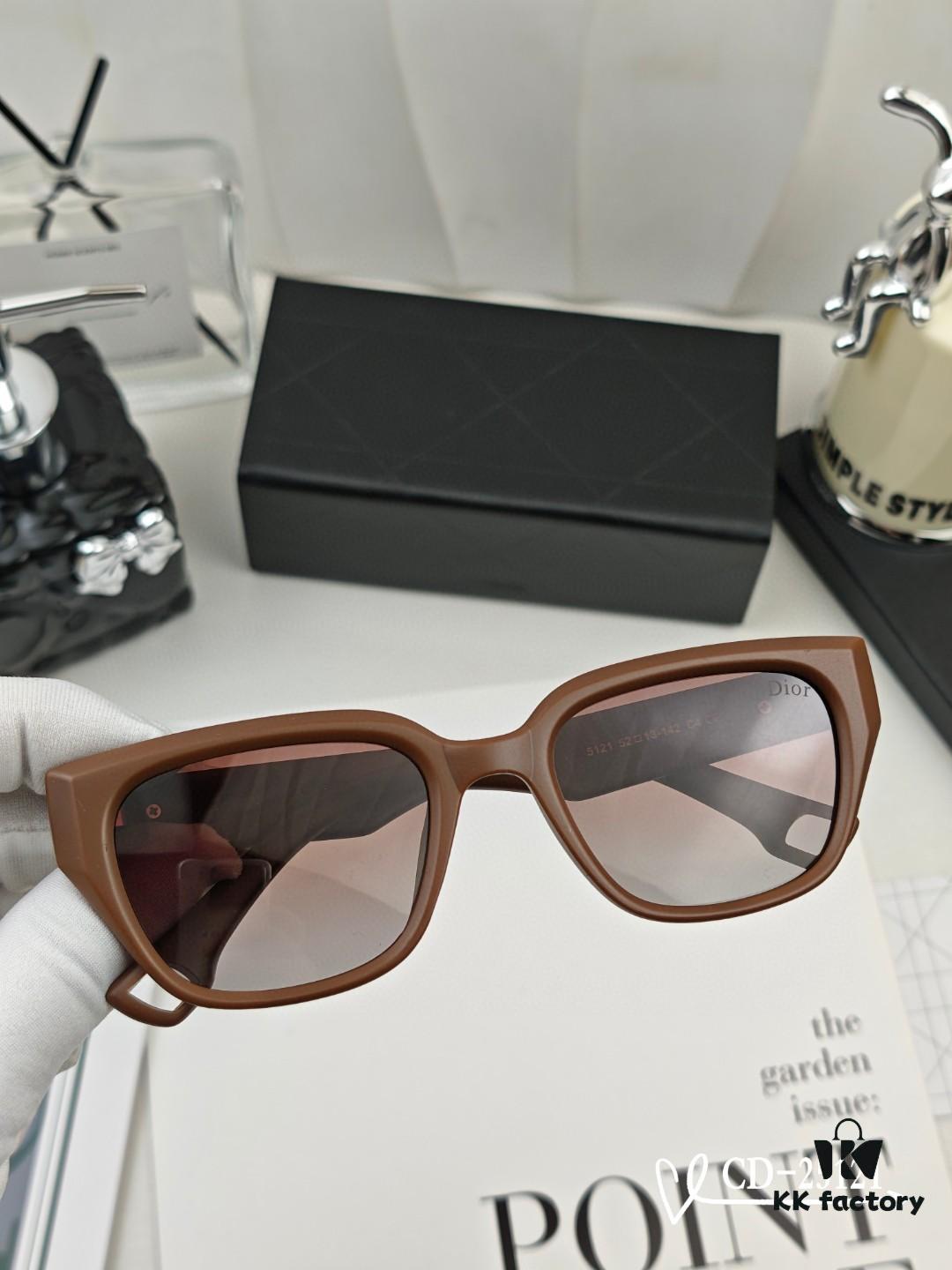 6931fe813a89a121ed54e9a1 DIOR France TR90 Lightweight Sunglasses with Polarized Lenses, Model 25121