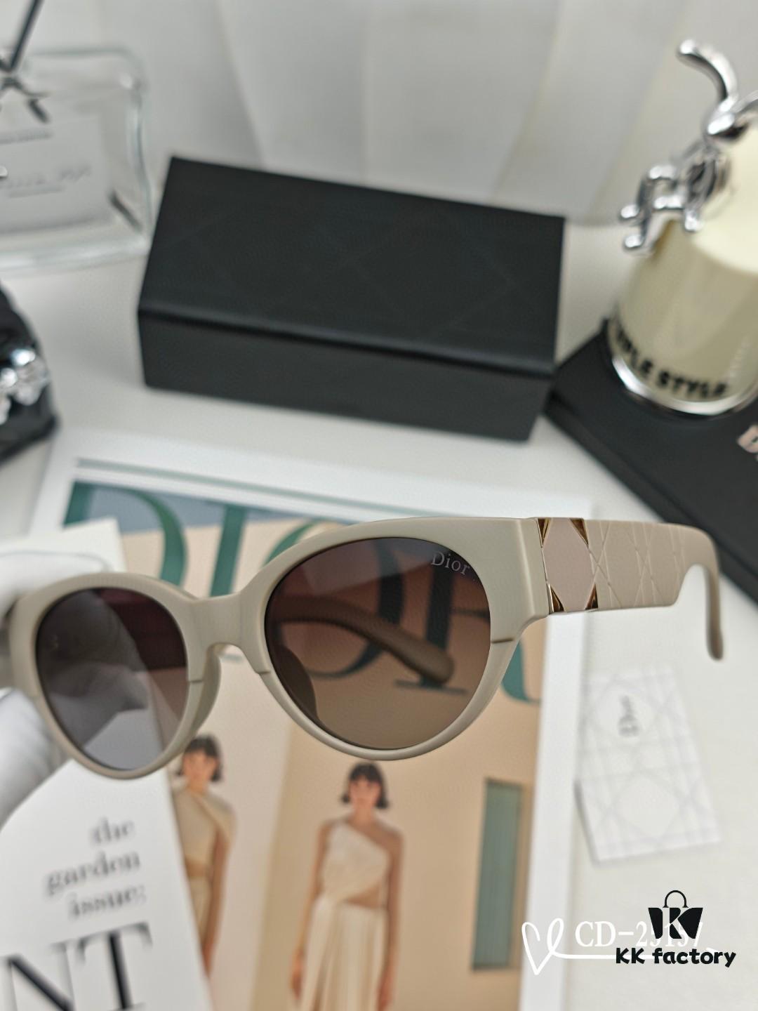 6931fe813a89a121ed54e9a7 DIOR France | Polarized Sunglasses with TR90 Frame and Polylite Lenses, Size 58-17-142