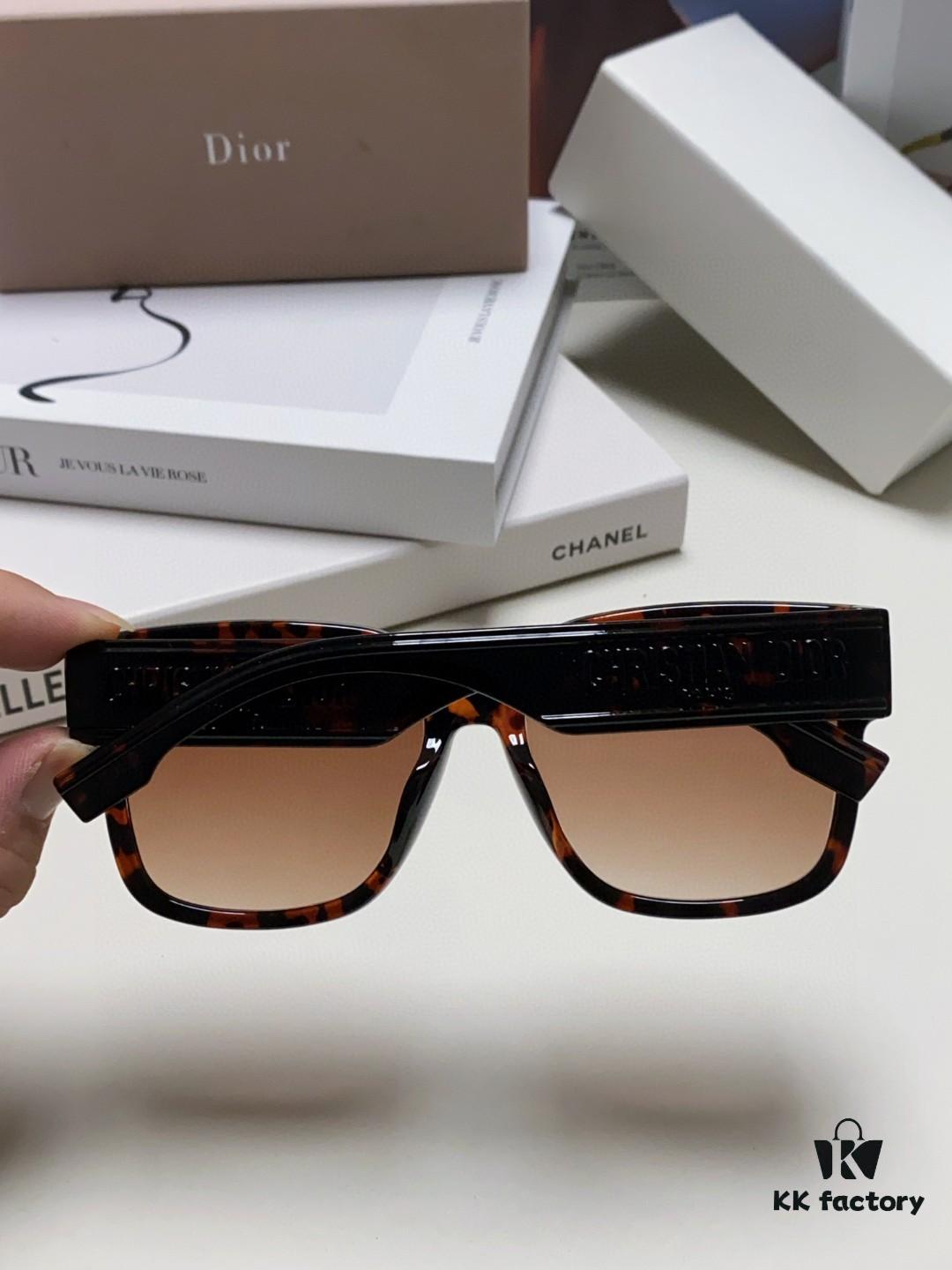 6931fe853a89a121ed54e9d8 Dior 2025 New Arrival Classic D-Brand Oversized Sunglasses, Stylish and Flattering, Sun Protection for Women, Influencer Favorite