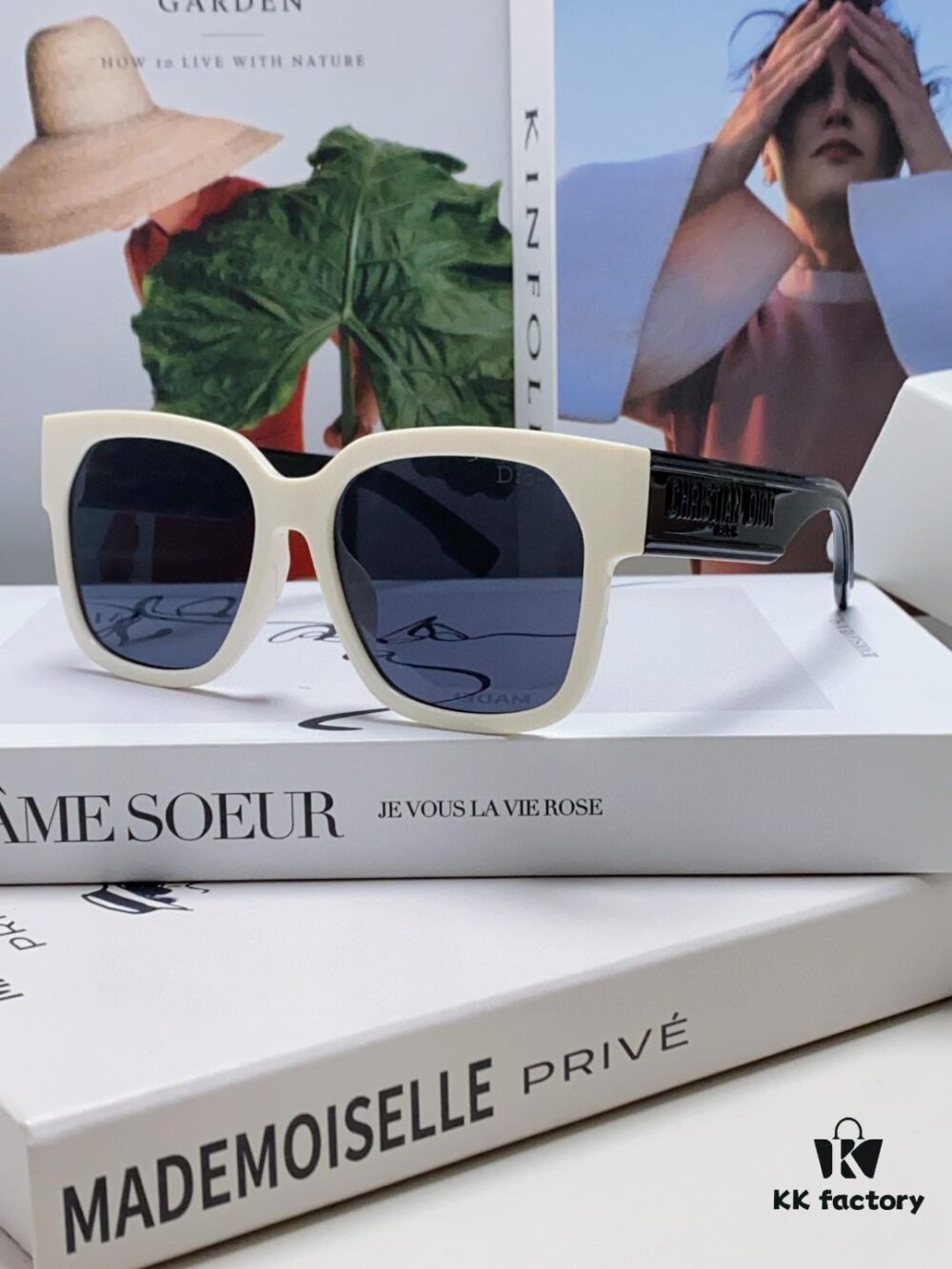 6931fe853a89a121ed54e9de Dior 2025 New Arrival Classic D-Brand Oversized Sunglasses, Stylish and Flattering Sun Protection for Women, Influencer Favorite