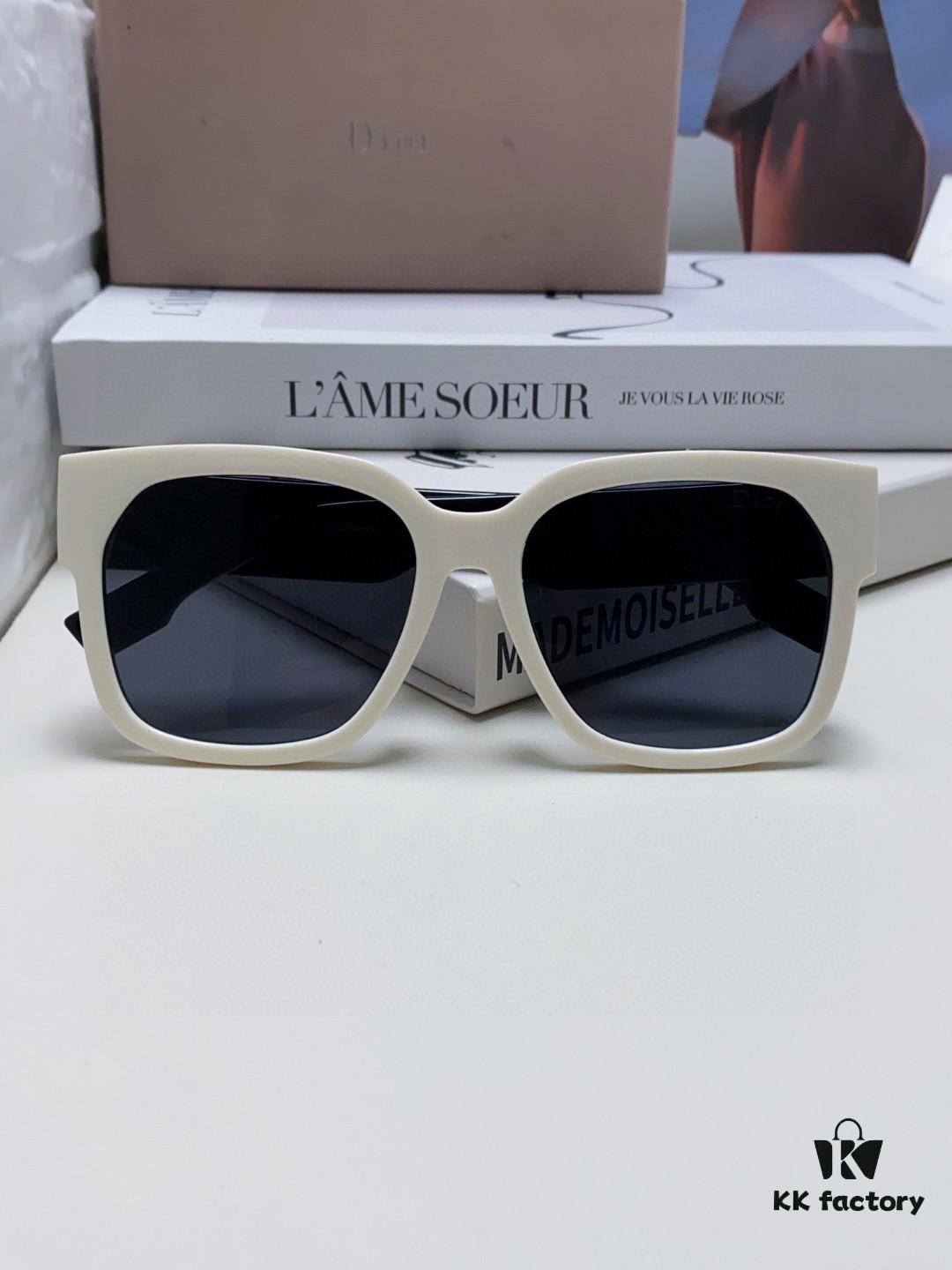 6931fe863a89a121ed54e9e4 Dior 2025 New Arrival Classic D-Brand Oversized Sunglasses, Stylish and Flattering Sun Protection for Women, Influencer Favorite