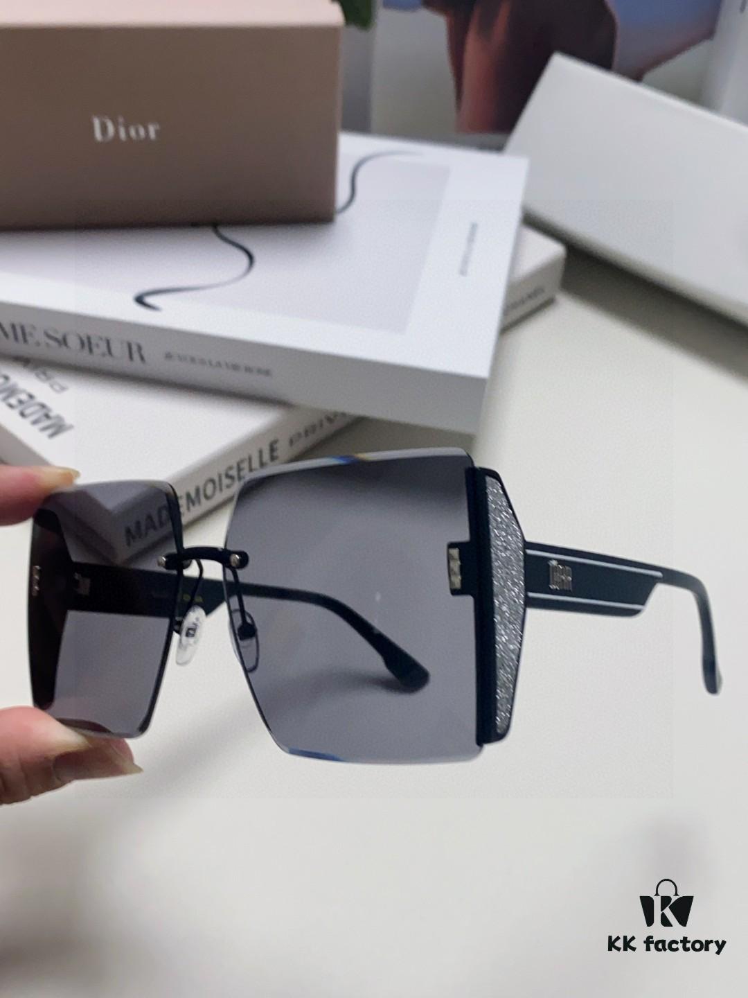 Dior 2025 New Large Frame Women's Sunglasses, Square Edged Rimless UV Protection Vacation Sunglasses