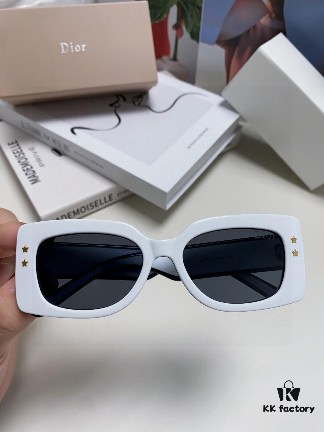 6931fe8c3a89a121ed54ea38 Dior DIORPACIFIC S1U Classic Two-Tone Sunglasses with Golden Star Hardware