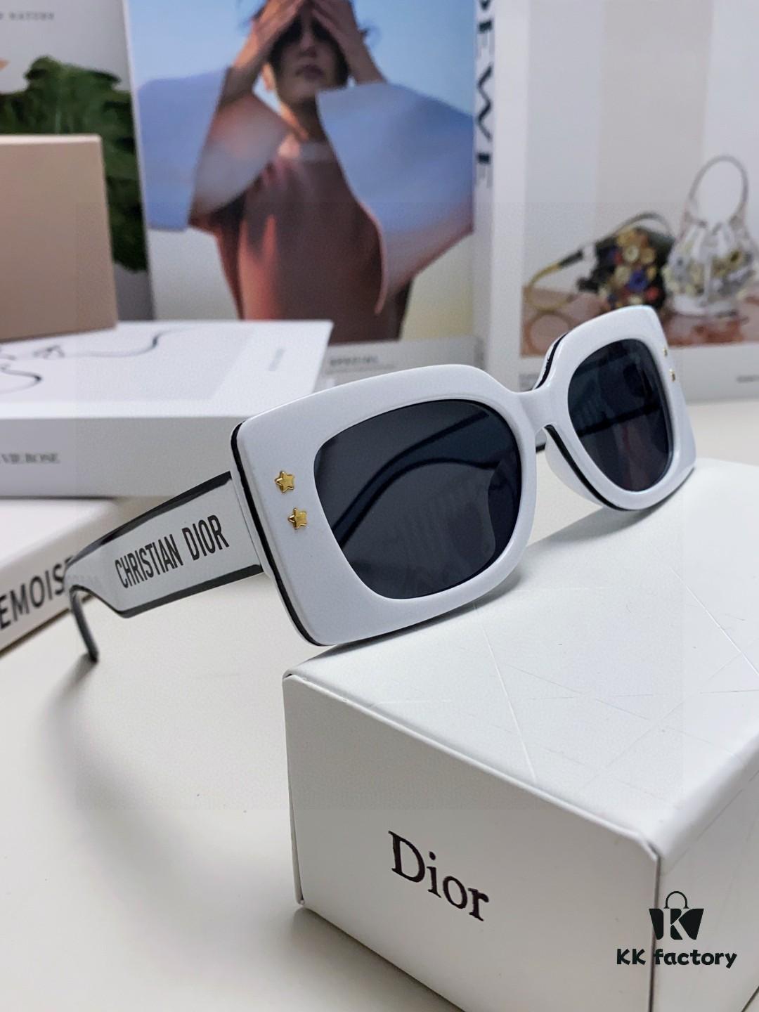 6931fe8c3a89a121ed54ea3c Dior DIORPACIFIC S1U Classic Two-Tone Sunglasses with Golden Star Hardware