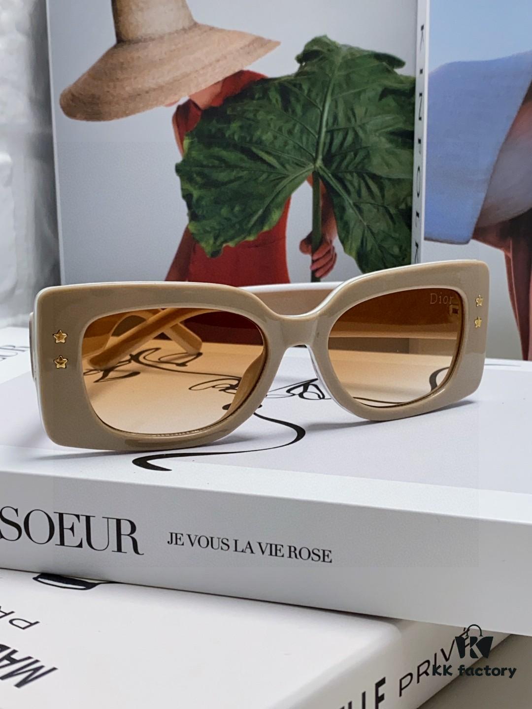 6931fe8d3a89a121ed54ea42 DIOR Pacific S1U Classic Two-Tone Sunglasses