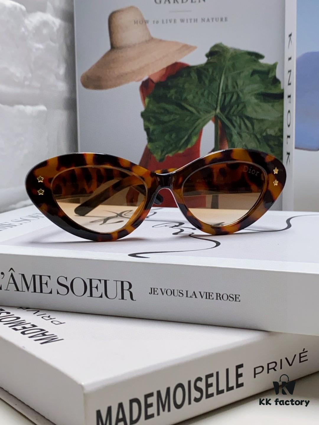 6931fe8f3a89a121ed54ea58 DIOR Cat-Eye Fashion Women's Sunglasses with Classic Two-Tone Design