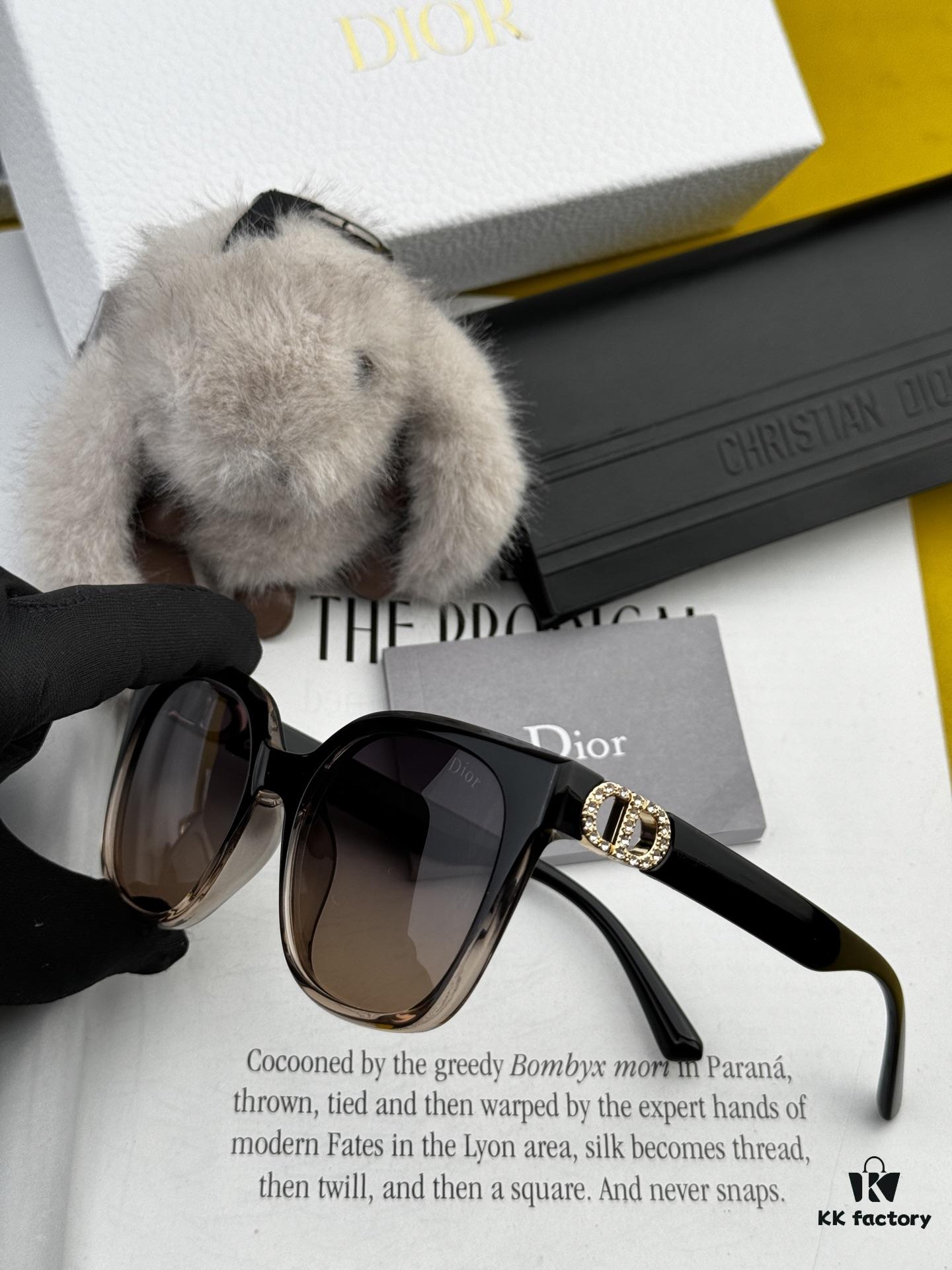 6931fe983a89a121ed54ead3 DIOR 2025 New Arrival Trendy Fashion Square Frame Sunglasses for Women, HD Thick Polarized Lens, Comfortable Wear, Influencer Style