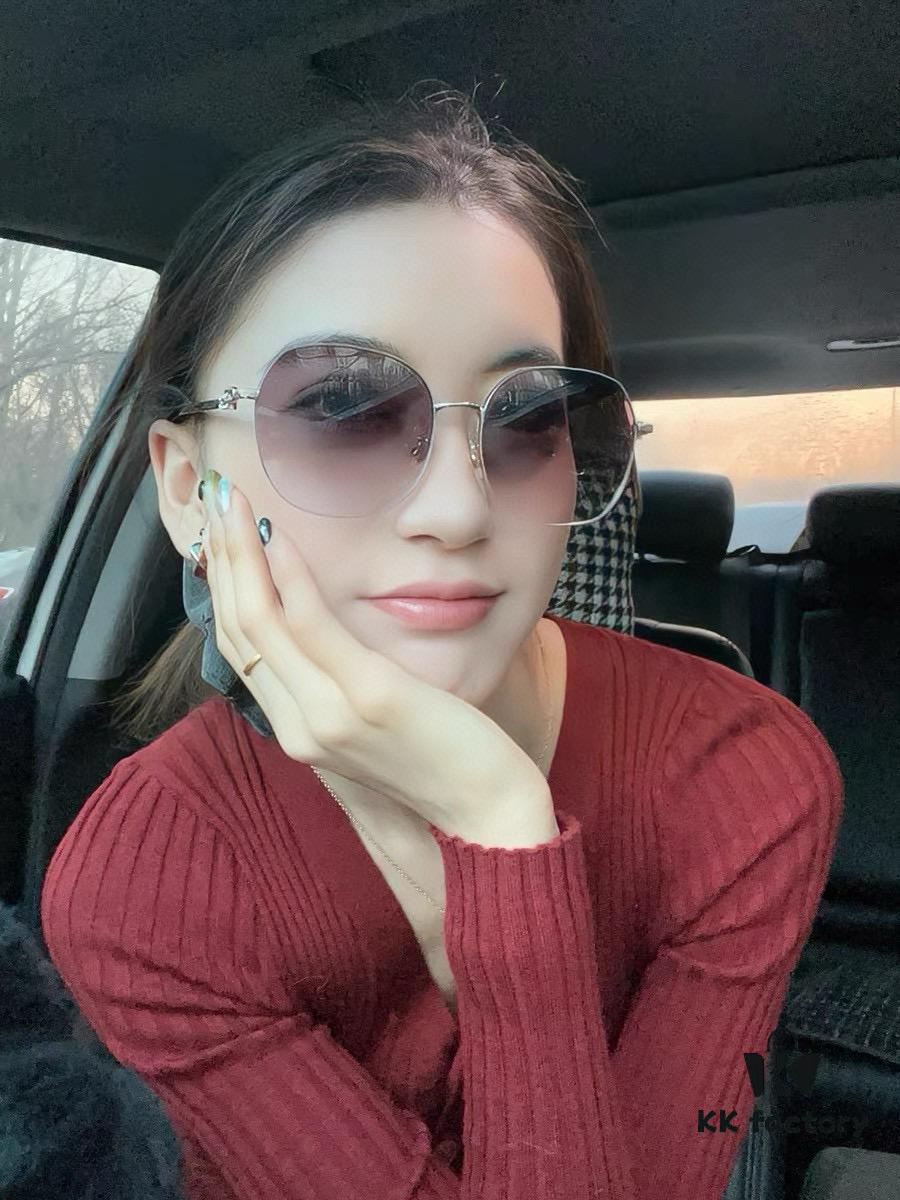 6931fe993a89a121ed54eae0 DIOR 2025 New Arrival Trendy Fashion Square Frame Sunglasses, Comfortable Fit, Influencer Favorite Polarized Sunglasses for Women, HD Thickened Lens