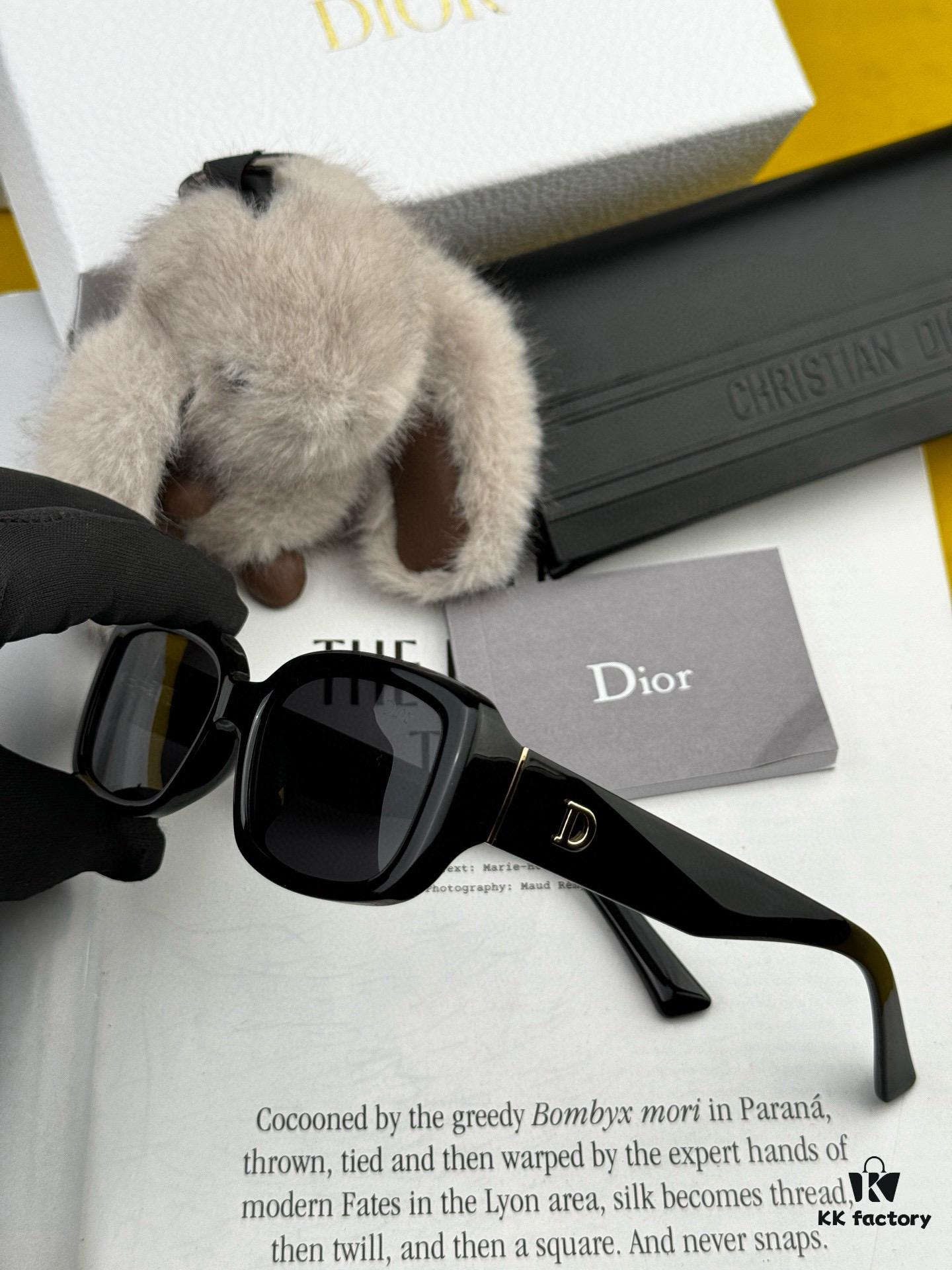 6931fea03a89a121ed54eb3f 【DIOR - Dior】2025 Spring New Arrival Trendy Fashion Square Polarized Sunglasses High Quality Comfortable Fit Influencer Style Model: D2111