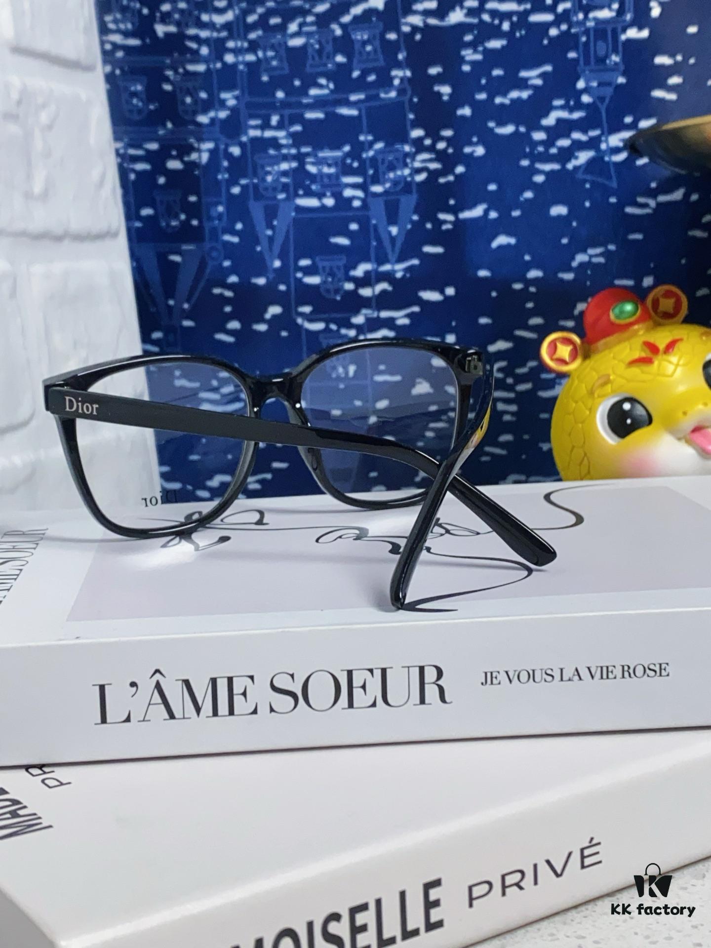 6931fea33a89a121ed54eb64 Dior 2025 New Arrival Minimalist Black Frame Glasses for Women, D-Shaped Grey Blue-Light Blocking Optical Glasses, Unisex Photochromic Myopia Eyewear, Suitable as Sunglasses or Everyday Style