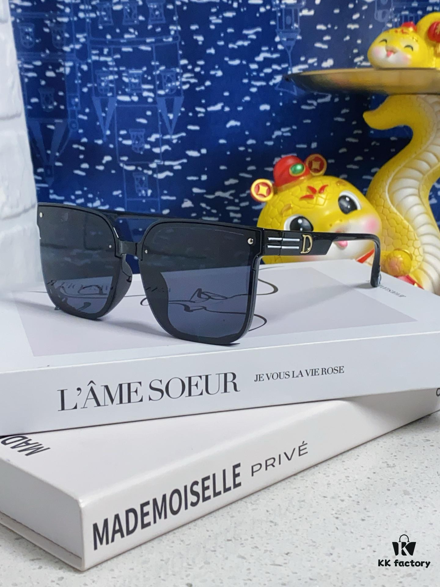 6931fea43a89a121ed54eb6e Dior 2025 New Arrival Women's Sunglasses, Stylish Oversized Square Frame, Korean Fashion Influencer-Style Glasses, Slimming UV-Protective Sunglasses for Round Faces
