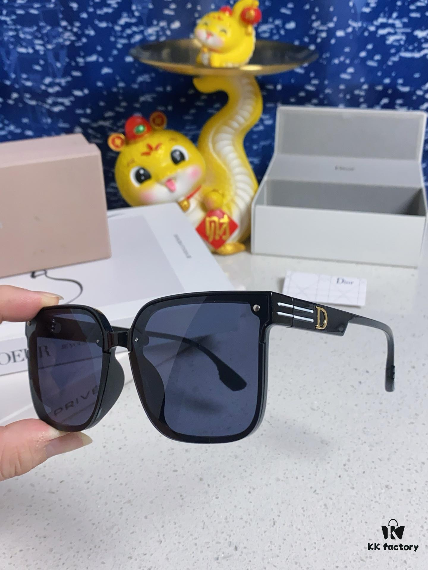 6931fea43a89a121ed54eb75 Dior 2025 New Arrival Women's Sunglasses, Stylish Oversized Square Frame, Korean Fashion Influencer-Style Glasses, Slimming UV-Protective Sunglasses for Round Faces