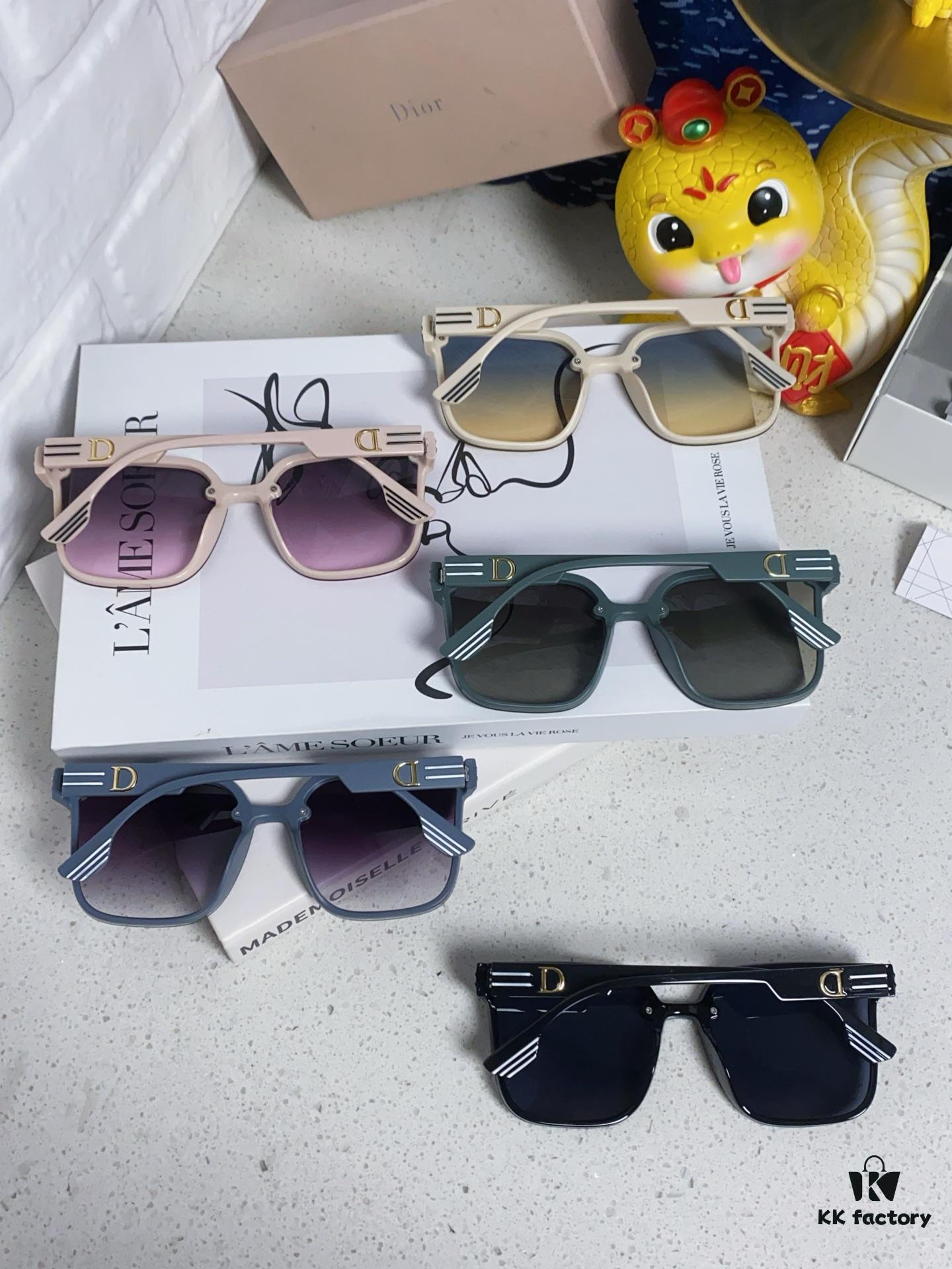6931fea43a89a121ed54eb76 Dior 2025 New Arrival Women's Sunglasses, Stylish Oversized Square Frame, Korean Fashion Influencer-Style Glasses, Slimming UV-Protective Sunglasses for Round Faces