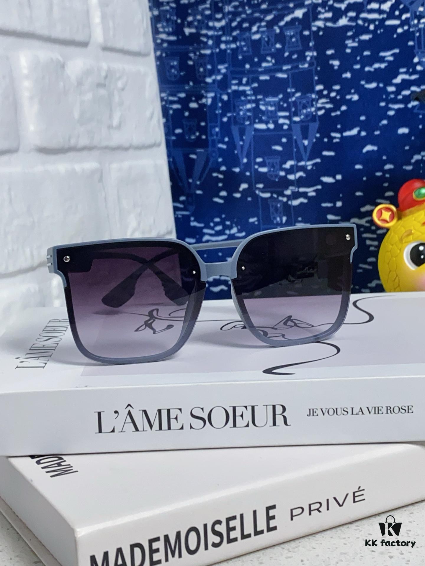 6931fea53a89a121ed54eb79 Dior 2025 New Arrival Women's Sunglasses, Stylish Oversized Square Frame, Korean Fashion Influencer-Style Glasses, Slimming UV-Protective Sunglasses for Round Faces
