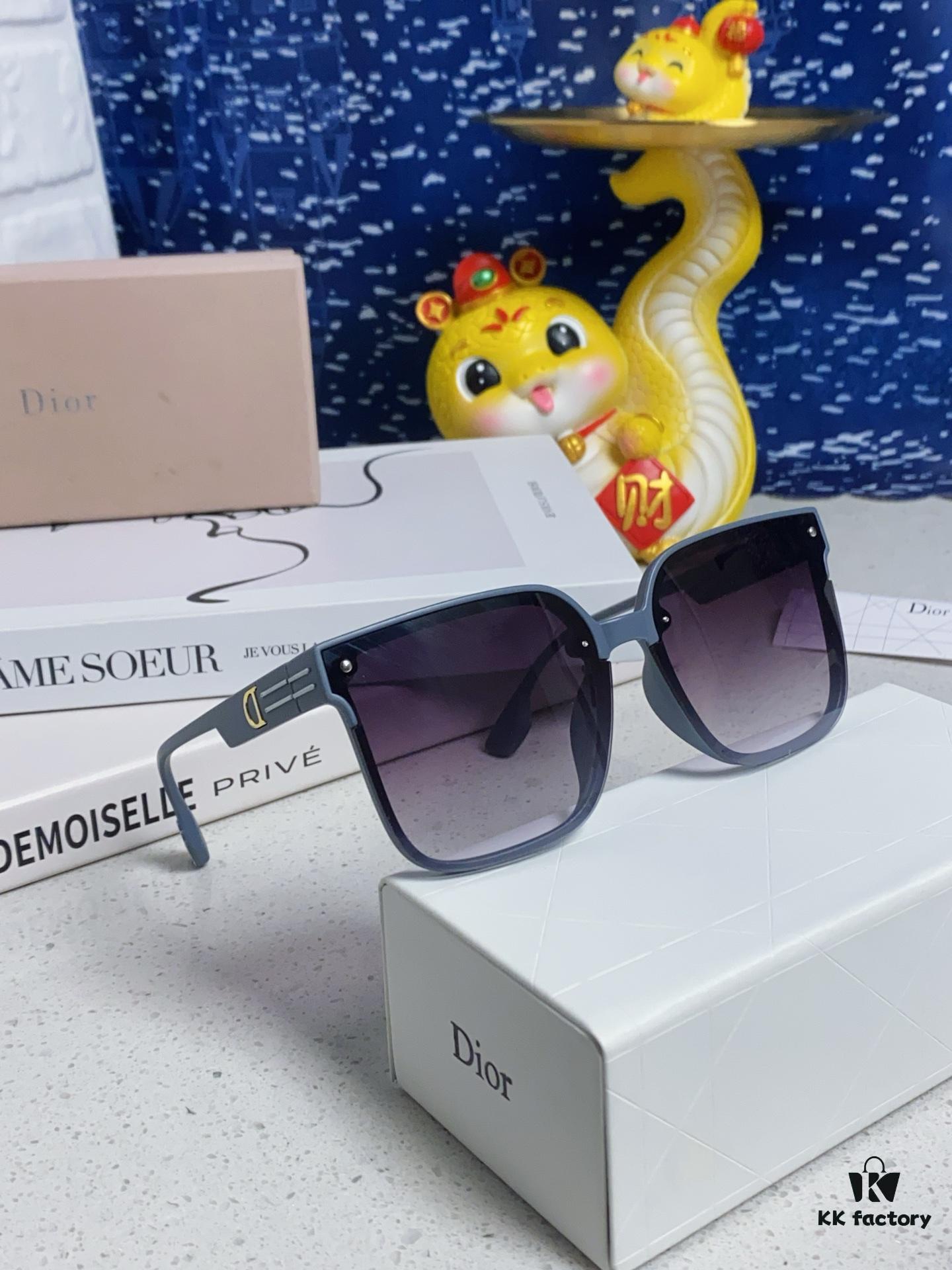 6931fea53a89a121ed54eb7c Dior 2025 New Arrival Women's Sunglasses, Stylish Oversized Square Frame, Korean Fashion Influencer-Style Glasses, Slimming UV-Protective Sunglasses for Round Faces