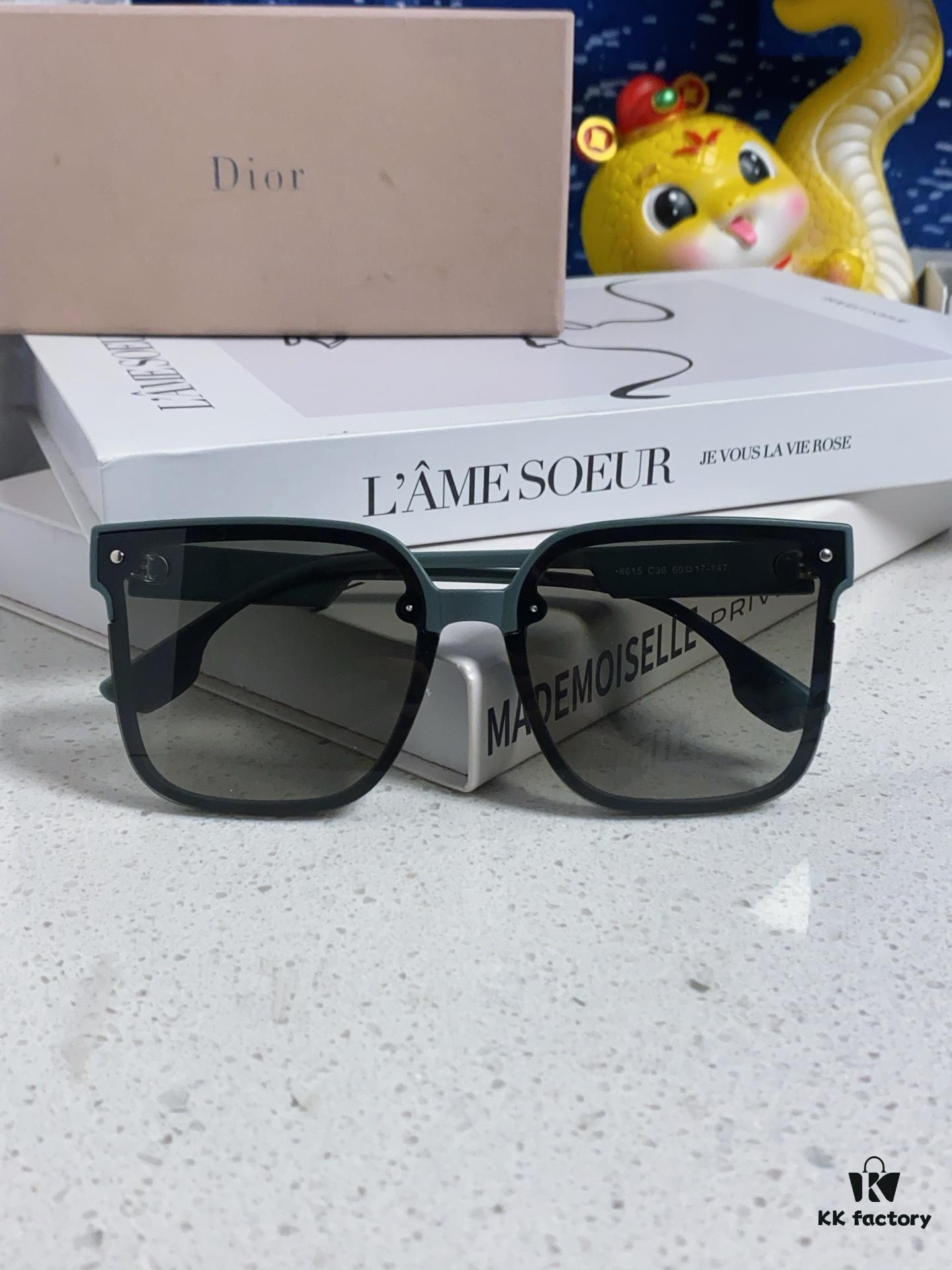 6931fea53a89a121ed54eb84 Dior 2025 New Arrival Women's Sunglasses, Trendy and Sophisticated Square Oversized Frame, Korean Style Influencer Glasses, Flattering for Round Faces, UV-Protective Sun Glasses