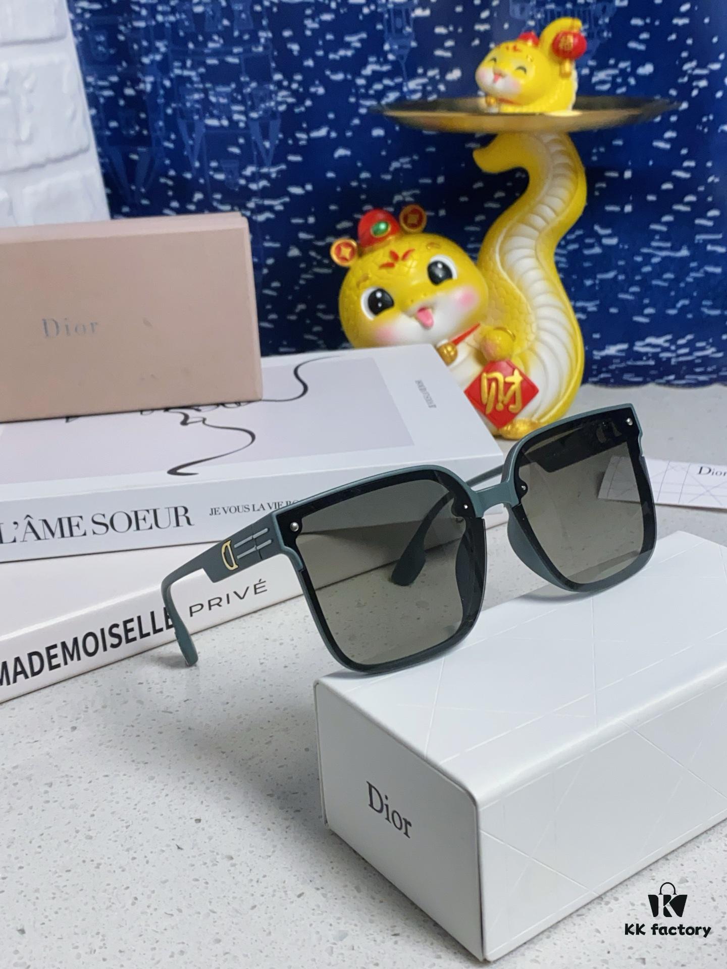 6931fea63a89a121ed54eb85 Dior 2025 New Arrival Women's Sunglasses, Trendy and Sophisticated Square Oversized Frame, Korean Style Influencer Glasses, Flattering for Round Faces, UV-Protective Sun Glasses