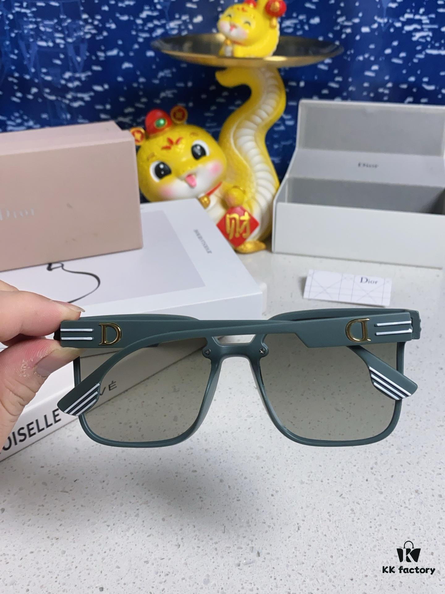 6931fea63a89a121ed54eb87 Dior 2025 New Arrival Women's Sunglasses, Trendy and Sophisticated Square Oversized Frame, Korean Style Influencer Glasses, Flattering for Round Faces, UV-Protective Sun Glasses