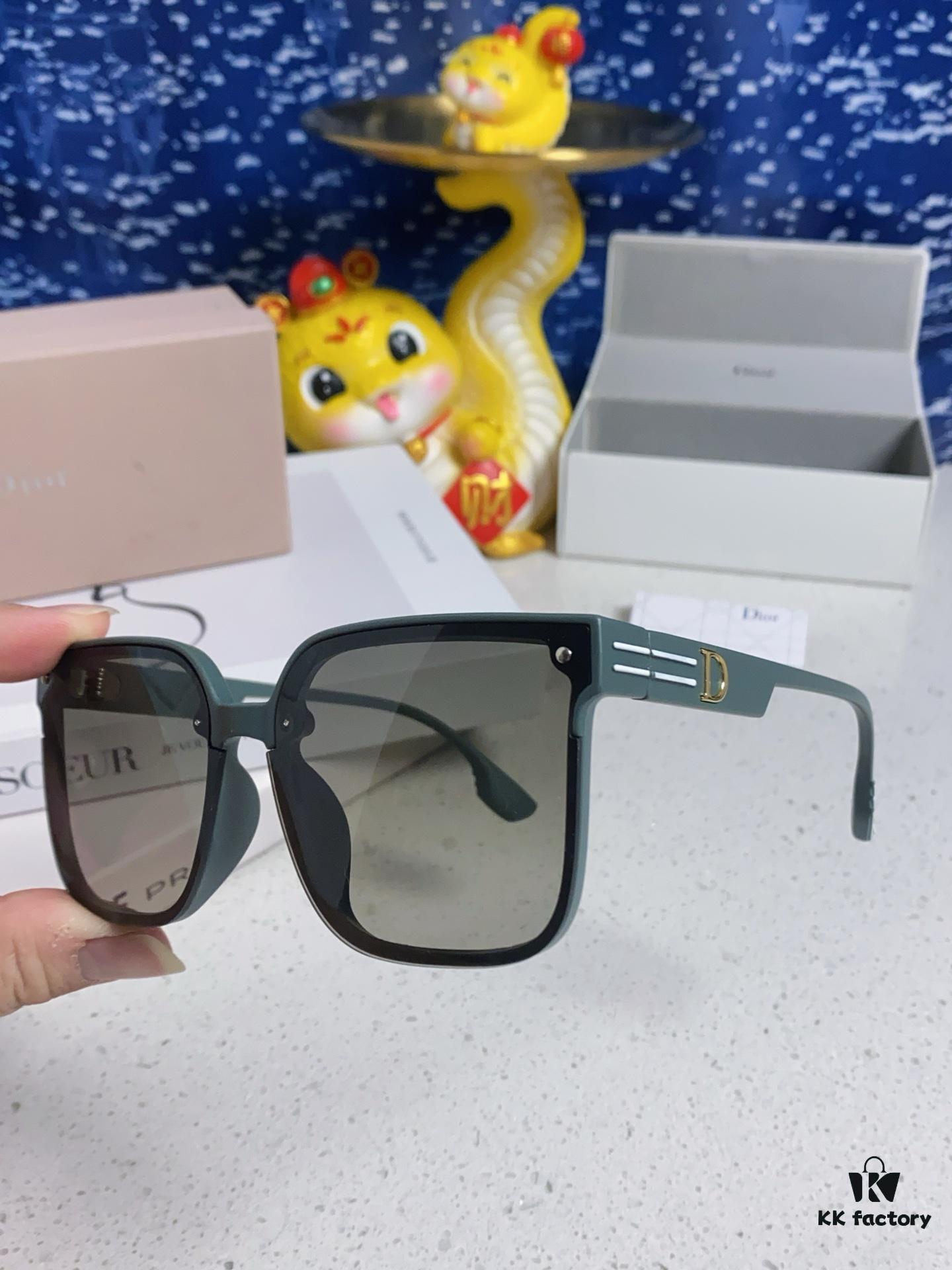 6931fea63a89a121ed54eb88 Dior 2025 New Arrival Women's Sunglasses, Trendy and Sophisticated Square Oversized Frame, Korean Style Influencer Glasses, Flattering for Round Faces, UV-Protective Sun Glasses