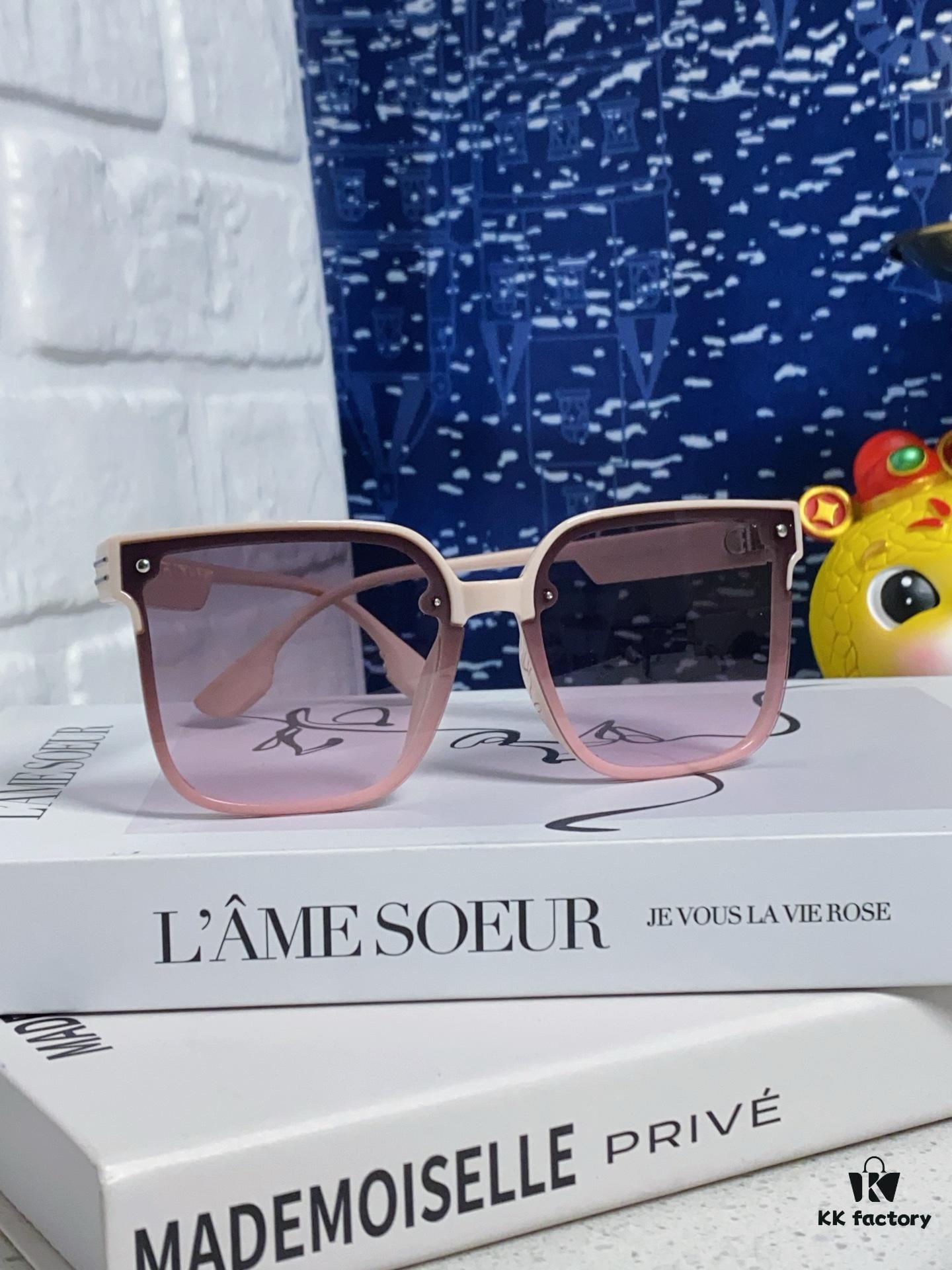 6931fea63a89a121ed54eb8a Dior 2025 New Arrival Women's Sunglasses, Stylish Oversized Square Frame, Korean Fashion Influencer Glasses, Slimming UV-Protective Sunglasses for Round Faces
