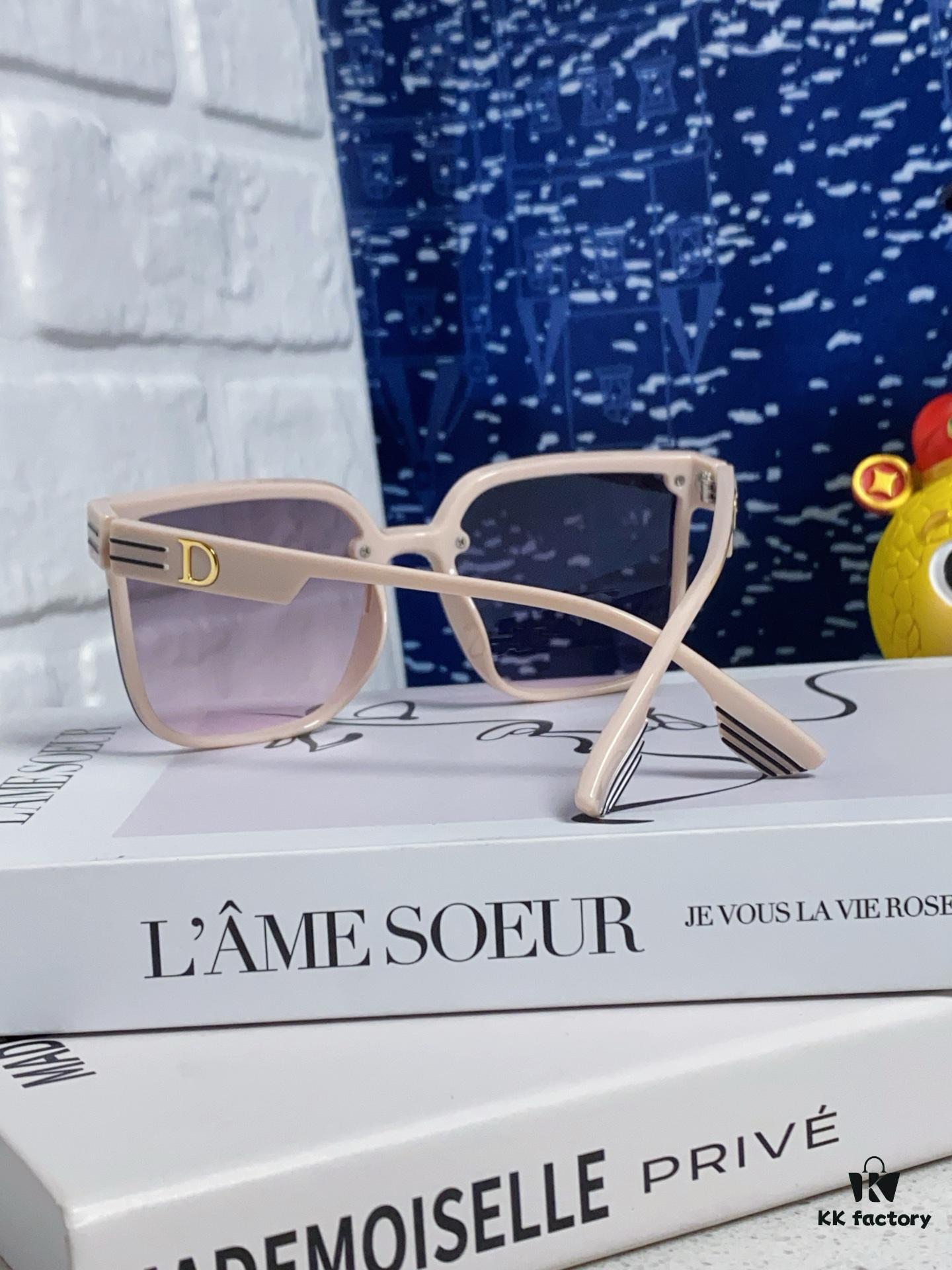 6931fea63a89a121ed54eb8b Dior 2025 New Arrival Women's Sunglasses, Stylish Oversized Square Frame, Korean Fashion Influencer Glasses, Slimming UV-Protective Sunglasses for Round Faces