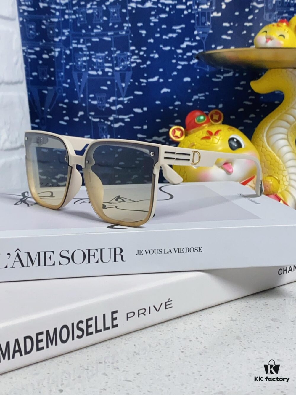 6931fea73a89a121ed54eb91 Dior 2025 New Arrival Sunglasses for Women, Stylish Oversized Square Frame, Korean-Inspired Trendy Glasses, Slimming UV-Protective Sunglasses for Round Faces