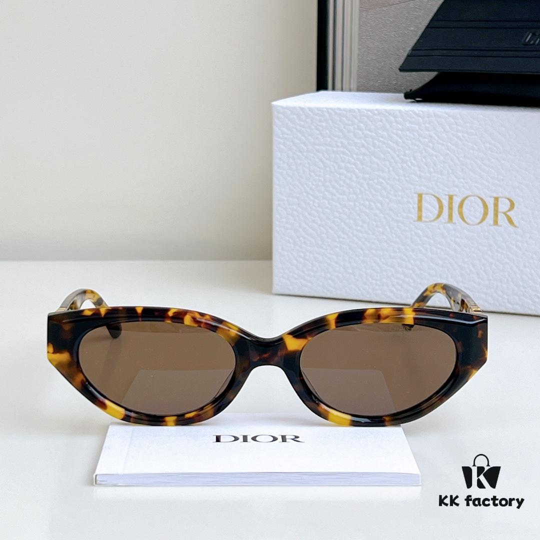 6931fea93a89a121ed54ebb2 135 CHRISTIA* DIOR Cat-Eye Frame Lightweight Acetate Glasses for Women, Model: 8602, Size: 53-22-145