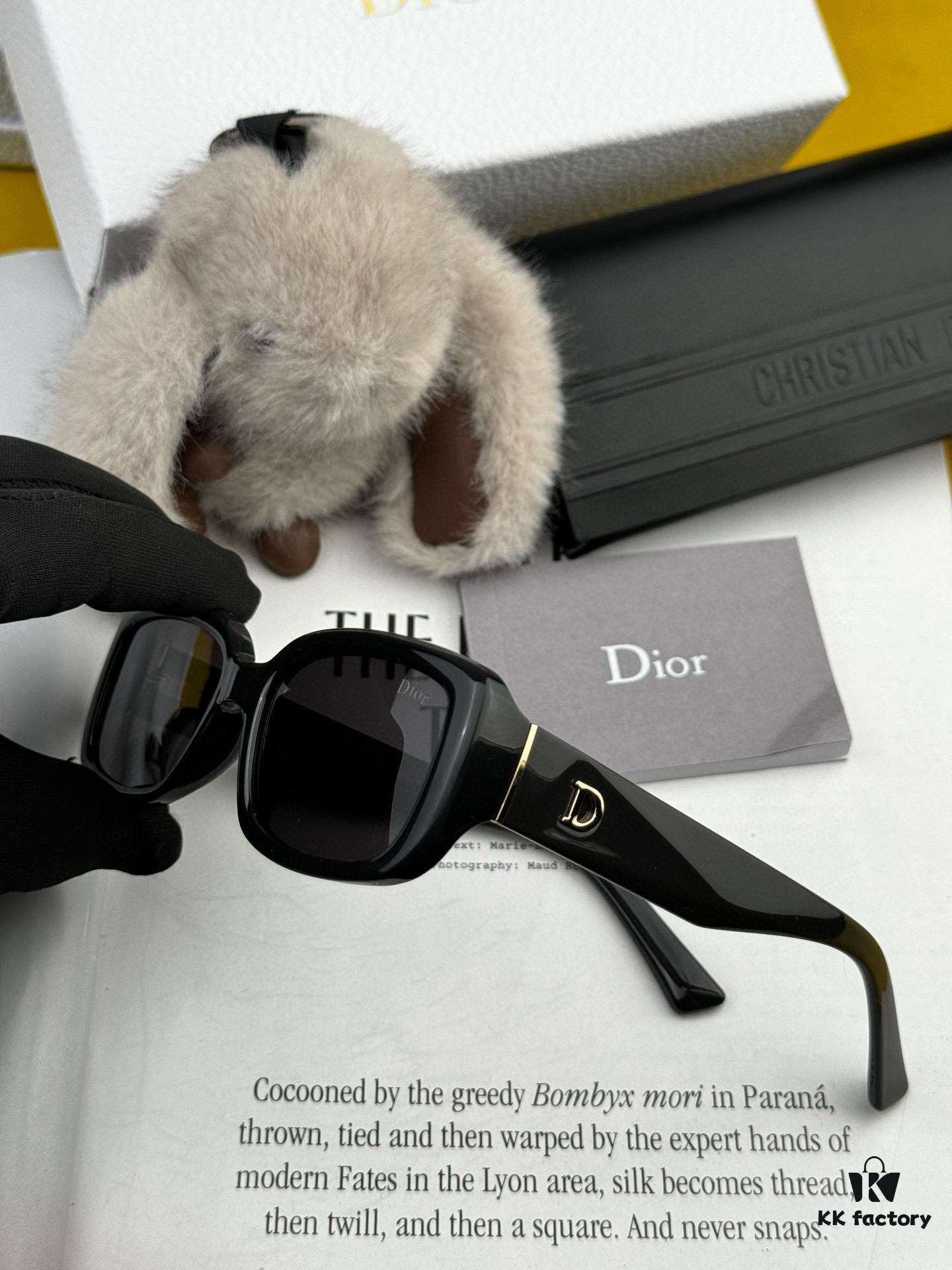 6931feaf3a89a121ed54ec02 【DIOR】2025 Spring New Arrival Trendy Fashion Square Polarized Sunglasses High Quality Comfortable Wear Influencer Style Shades Model: D2111