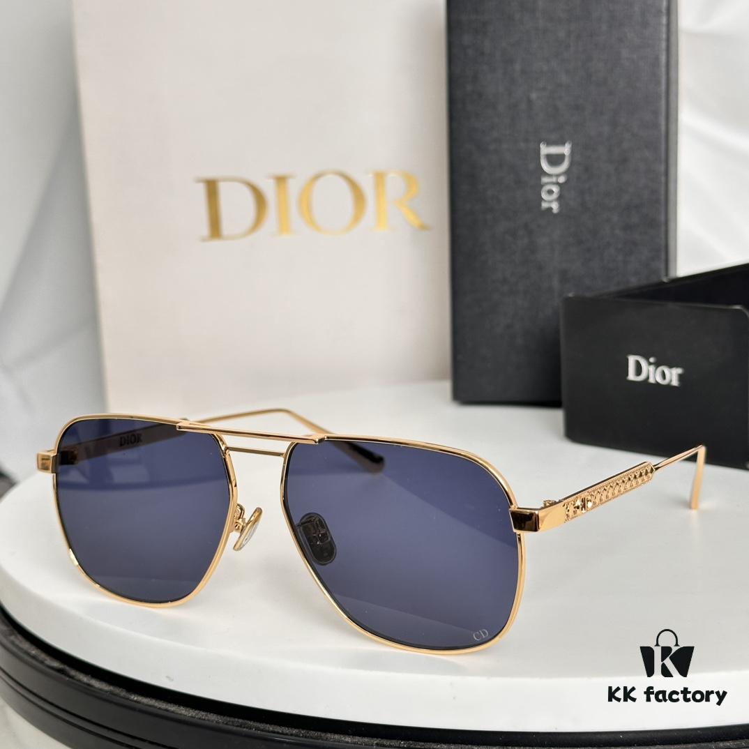Versatile Frame for Natural Look with Gold Wire