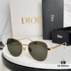 Versatile Frame with Subtle Gold Wire for Natural Look