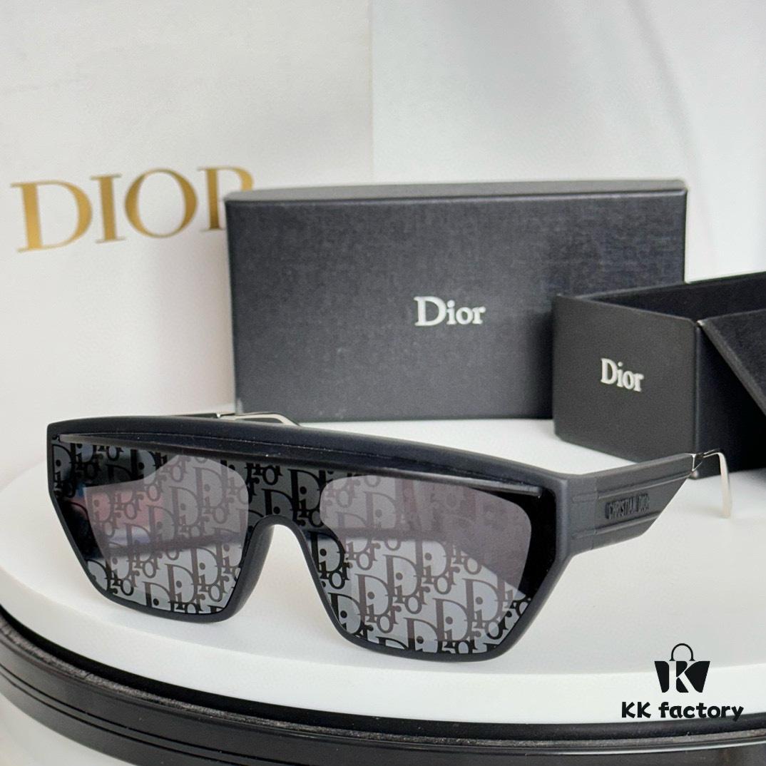 6931feb93a89a121ed54ec84 DiorClub M7U Unisex Sunglasses, Size 140-0-140, Multiple Colors Available