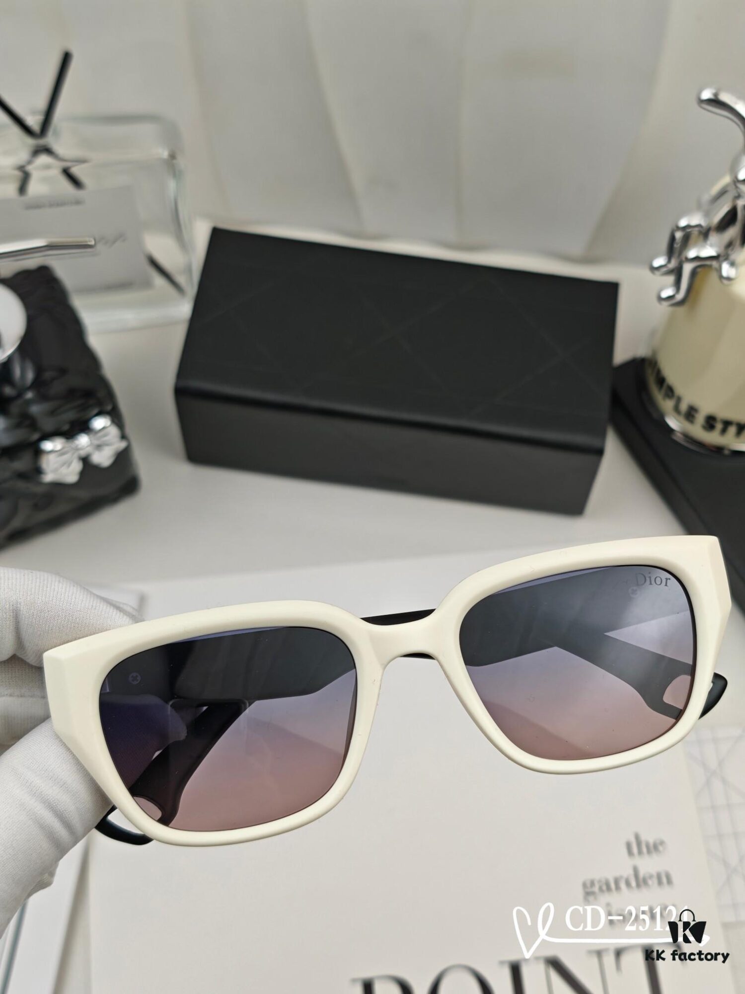 6931febb3a89a121ed54eca4 DIOR France | Polarized TR90 Sunglasses with Plutonite Lenses, Lightweight and Stylish Design, Model 25121