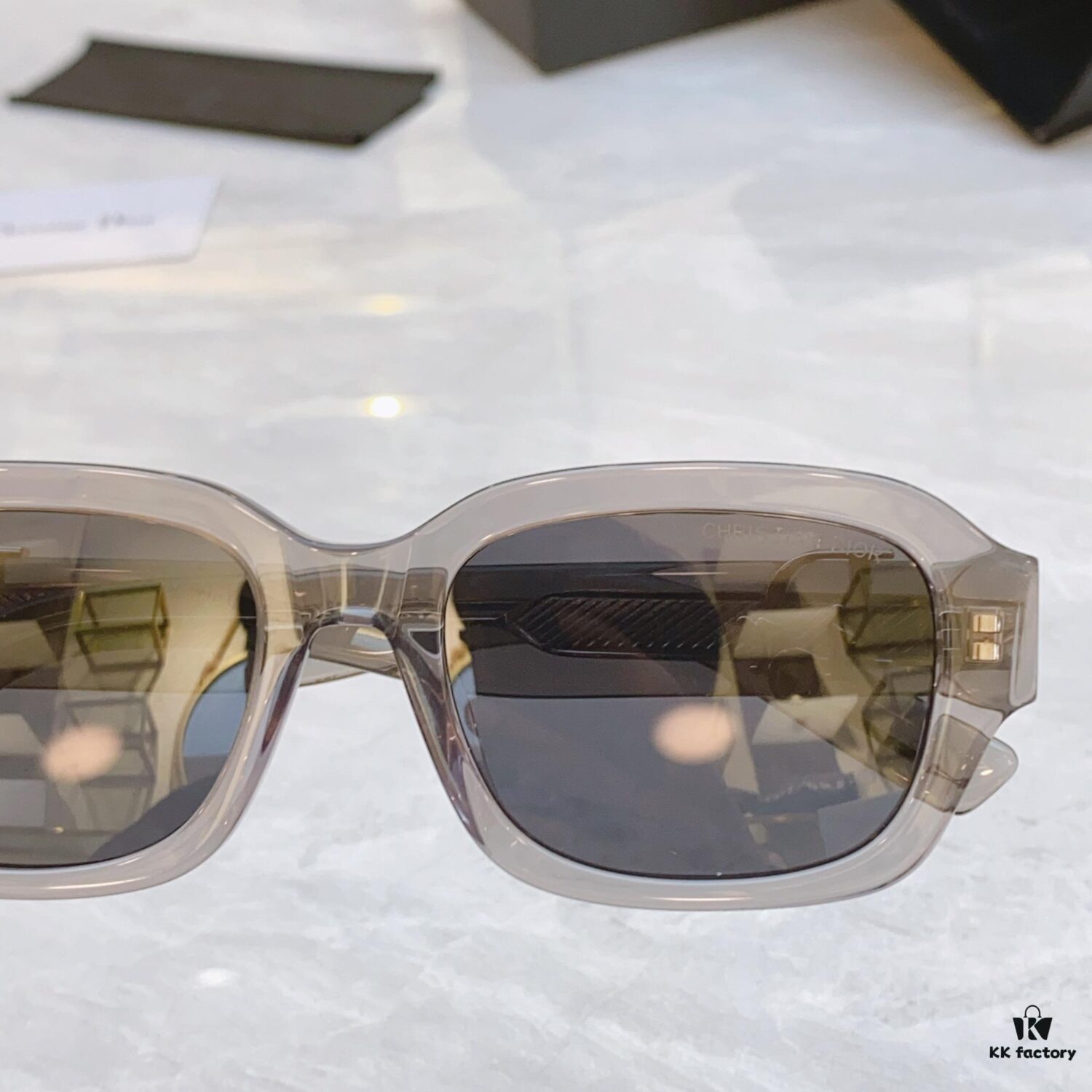 Dior New Arrival Sunglasses, MODEL: DiorSignature S2l, SIZE: 52-20-145