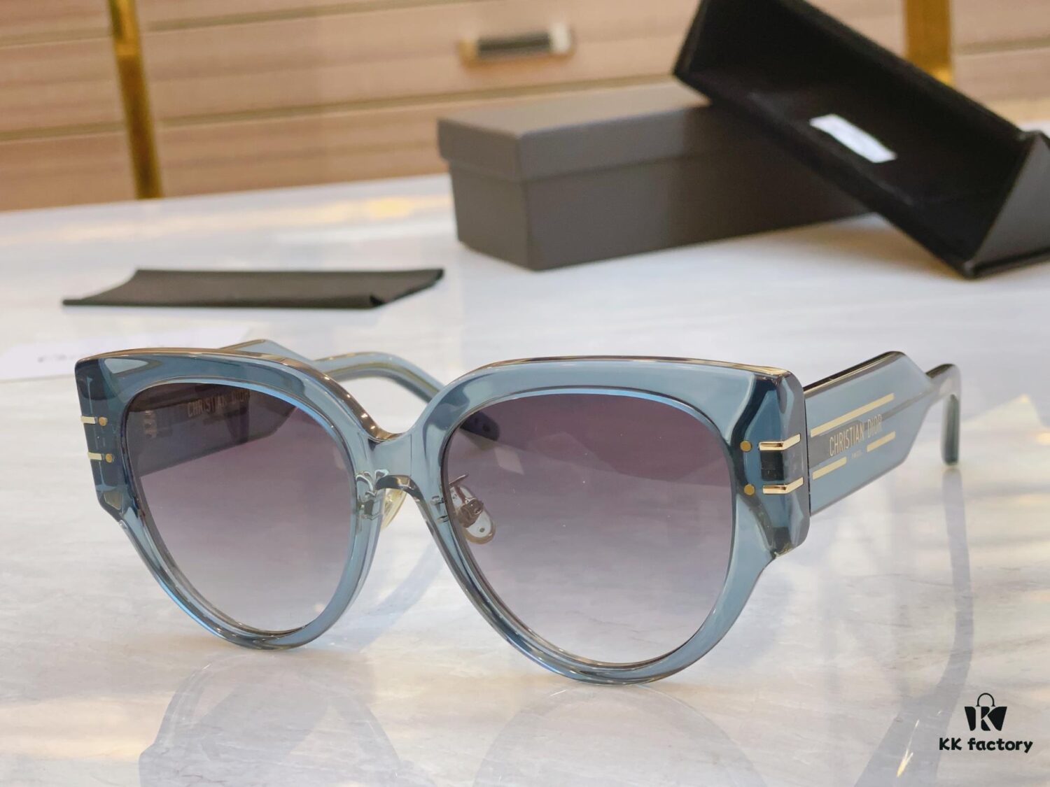 6931fec63a89a121ed54ed25 Dior New Arrival Sunglasses, Model: Dior Oblique R2F, Size: 55□18-140