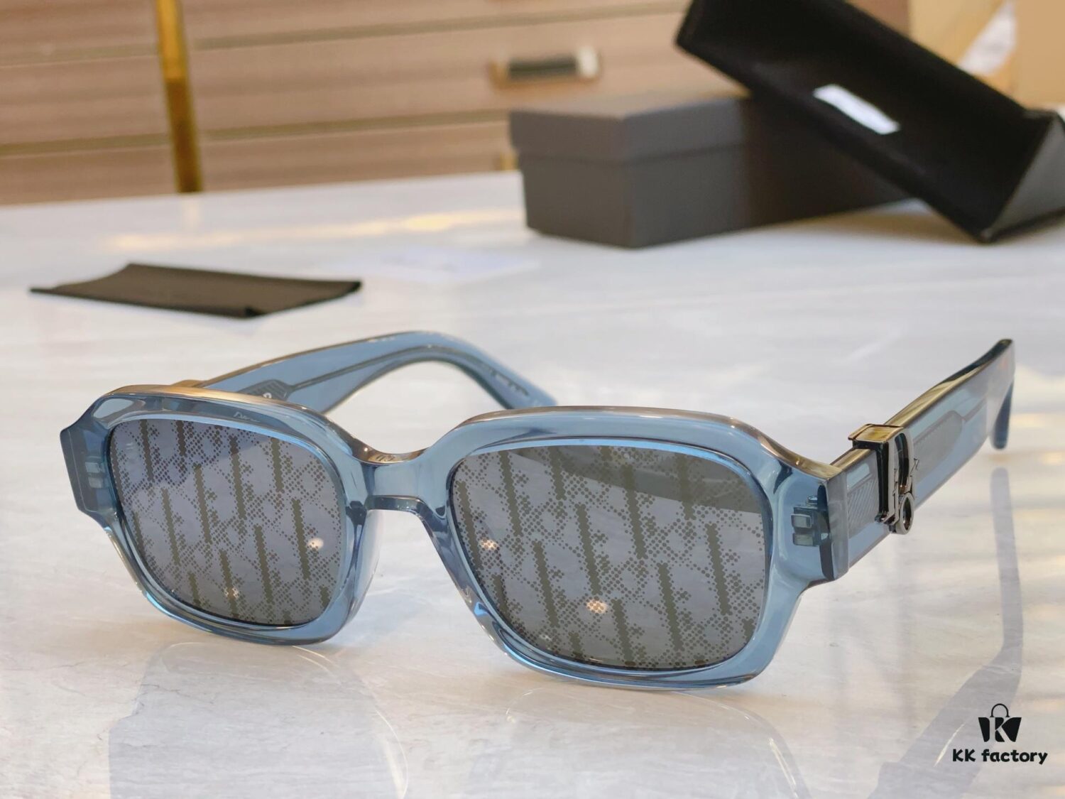 6931fec73a89a121ed54ed37 Dior New Arrival Sunglasses, Model: Dior Oblique S1l, Size: 52□20-145