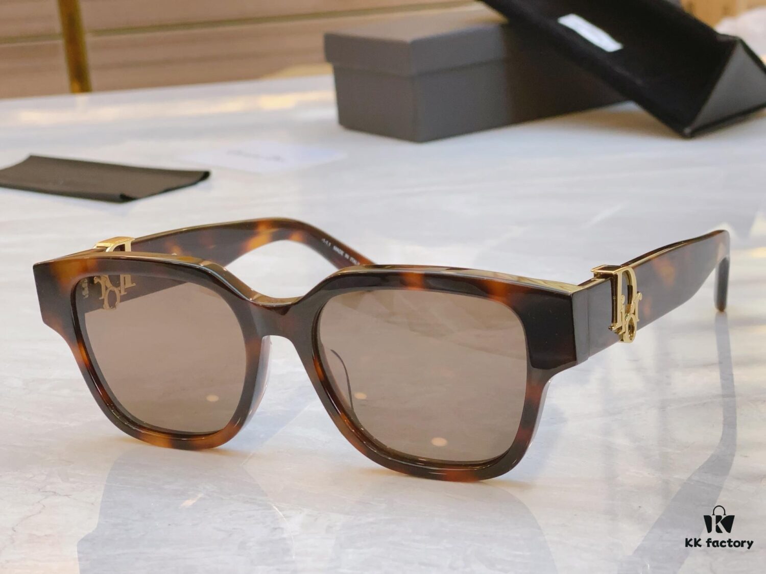 6931fec83a89a121ed54ed42 Dior New Arrival Sunglasses, Model: Dior Oblique S1F, Size: 55□18-150