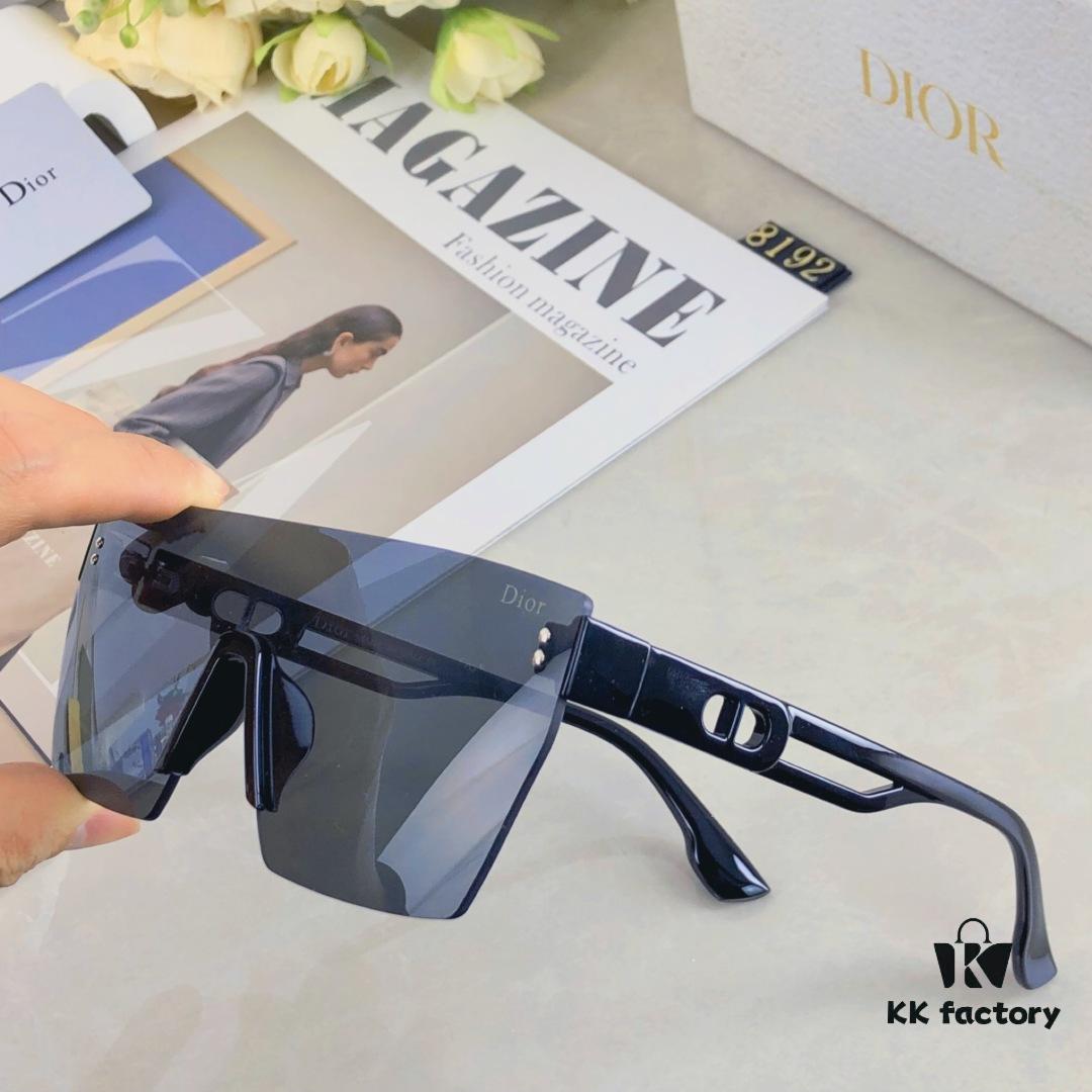 6931fecc3a89a121ed54ed6f Dior Oversized Windproof Protective Cat-Eye Sunglasses for Women, UV Protection, Face-Framing Design to Minimize Facial Appearance