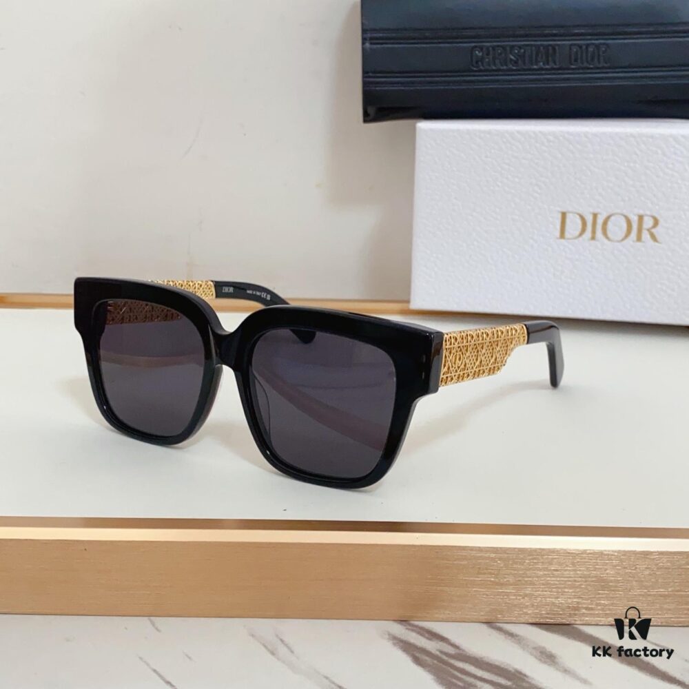 6931fece3a89a121ed54ed8d 140 DIO* Official New Arrival – DioRésille Acetate Butterfly Frame with Golden Metal Temples, Featuring Exquisite Cannage Pattern and CD Logo
