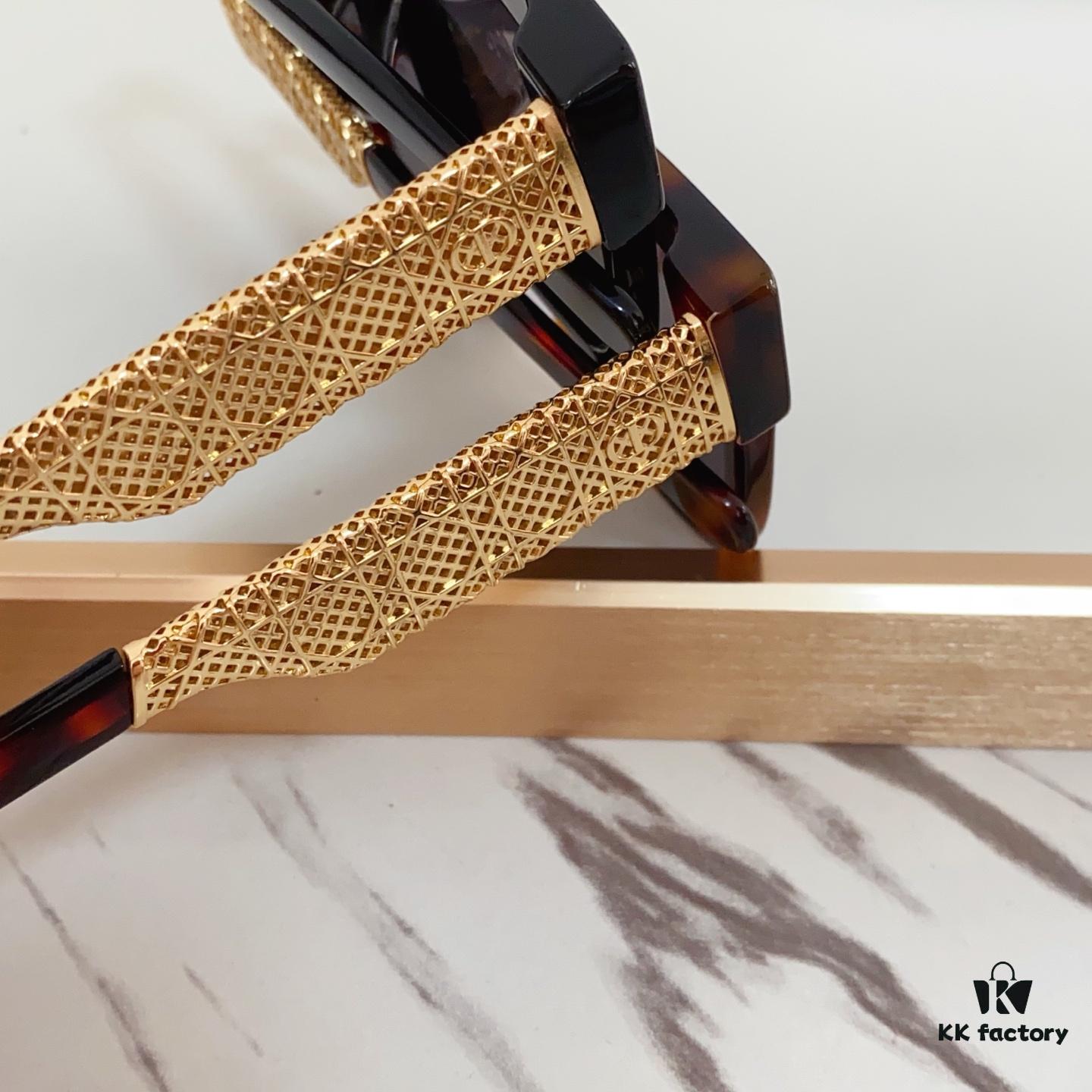 6931fece3a89a121ed54ed93 140 DIO* Official New Arrival – DioRésille Acetate Butterfly Frame with Golden Metal Temples, Featuring Exquisite Cannage Pattern and CD Logo