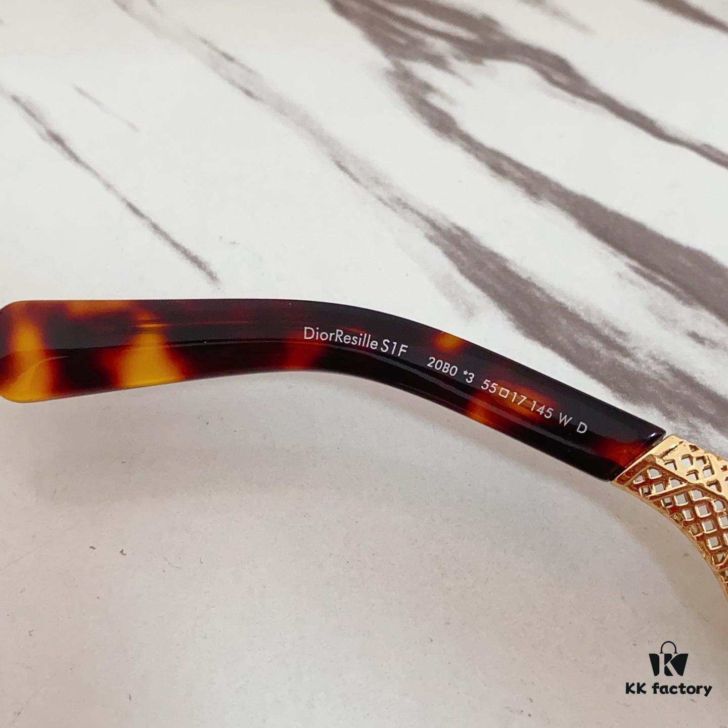 6931fece3a89a121ed54ed94 140 DIO* Official New Arrival – DioRésille Acetate Butterfly Frame with Golden Metal Temples, Featuring Exquisite Cannage Pattern and CD Logo
