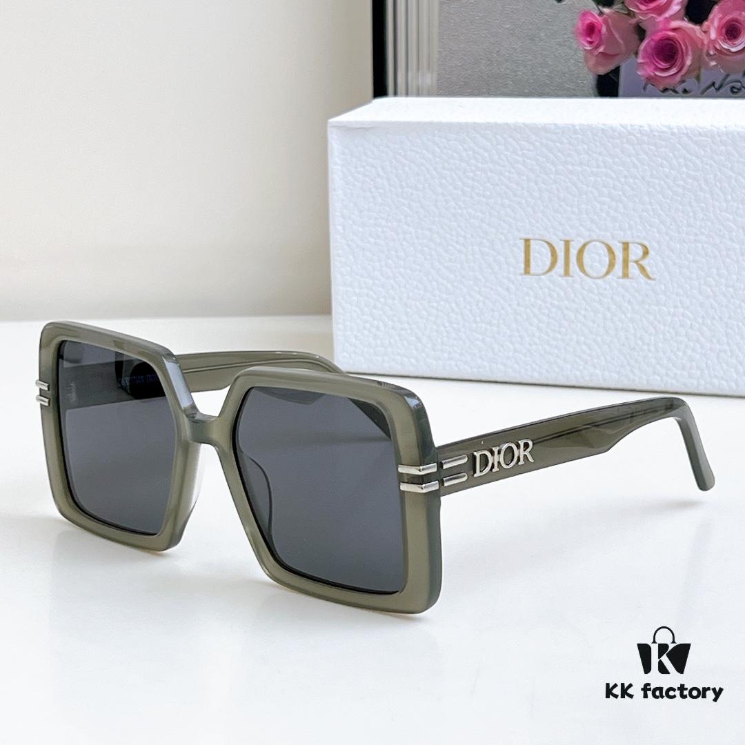 6931fecf3a89a121ed54eda0 110 DIOR Modern Collection Square Unisex Sunglasses Model 8070 Size 56□20-145 Face-Framing Optical Glasses