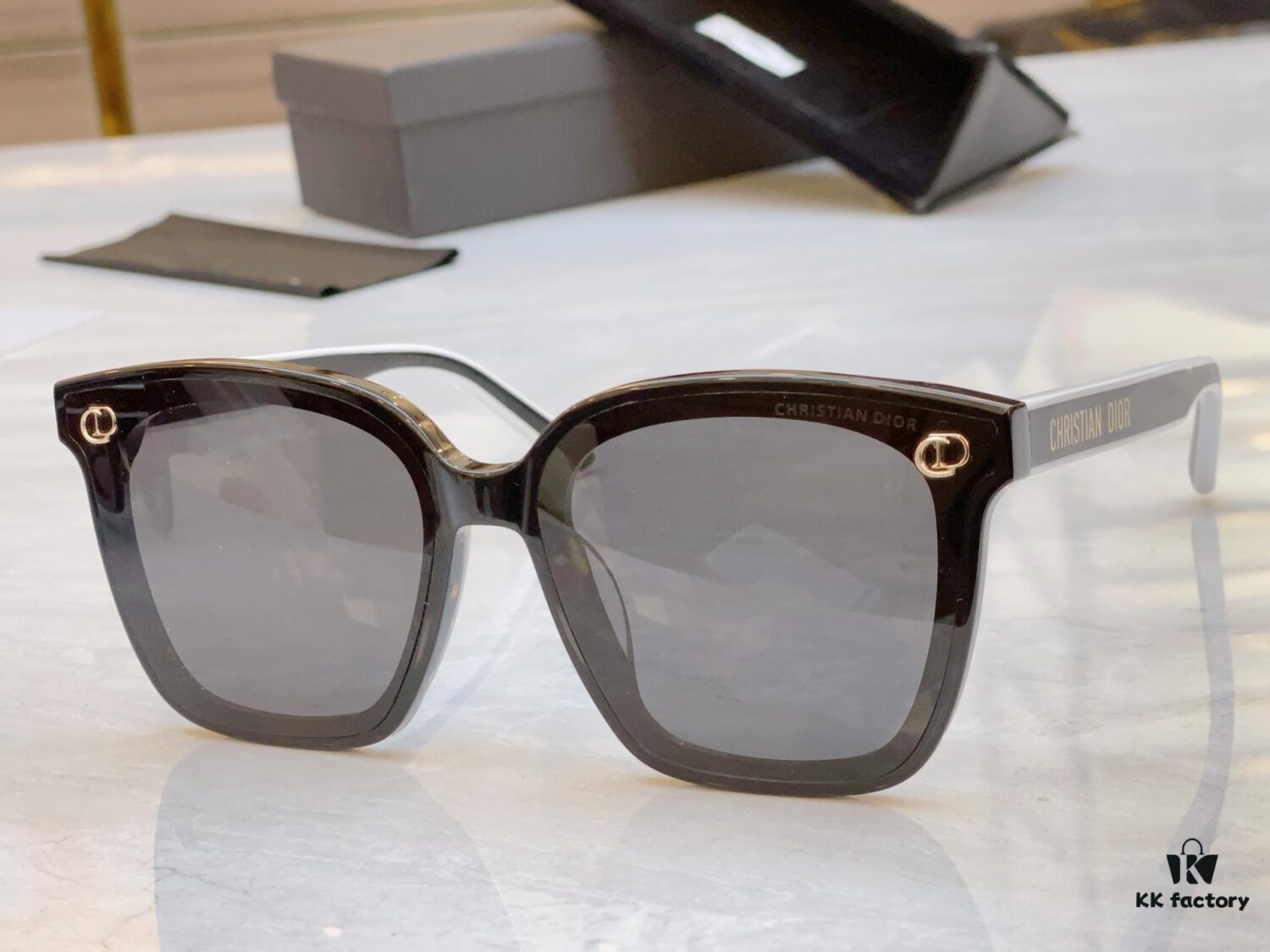 6931fed13a89a121ed54edbb Dior New Arrival Sunglasses, Model: Dior Oblipue D4U, Size: 65-15-145