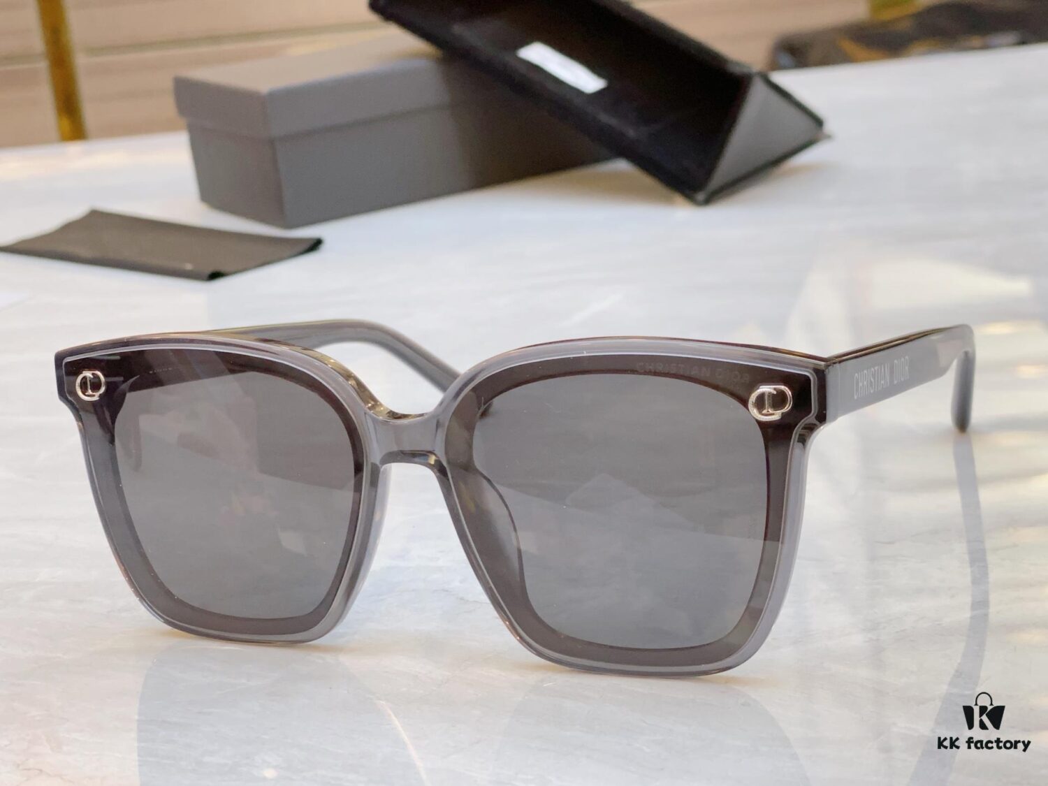6931fed23a89a121ed54edbe Dior New Arrival Sunglasses, Model: Dior Oblipue D4U, Size: 65-15-145