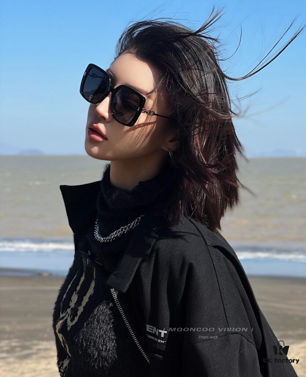 6931fed63a89a121ed54edf9 【DIOR】2025 Spring New Arrival Trendy Fashion Square Polarized Sunglasses High-Quality Comfortable Fit Influencer Style Women's HD Polarized Sunglasses 🕶️ High-Quality TR Frame Model: CD7906 Sunglasses