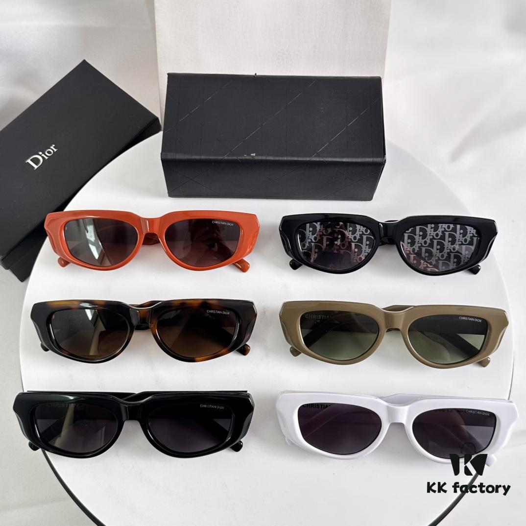 100‼️DIOR MODEL: CDIOR S3I SIZE: 53□19-145 Sunglasses