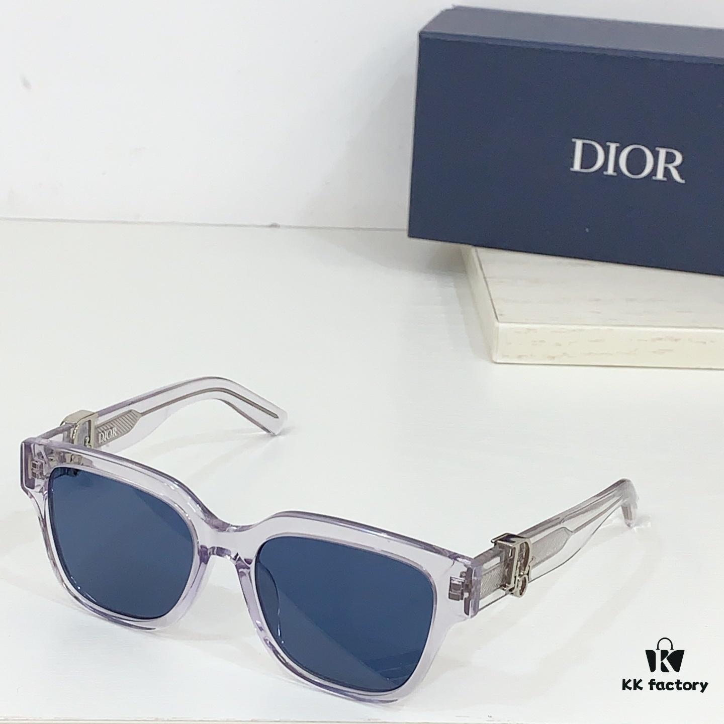 6931fee03a89a121ed54ee6f 110 DIO* MODEL: DiorOblique S1F SIZE: 53□19-145 Sunglasses