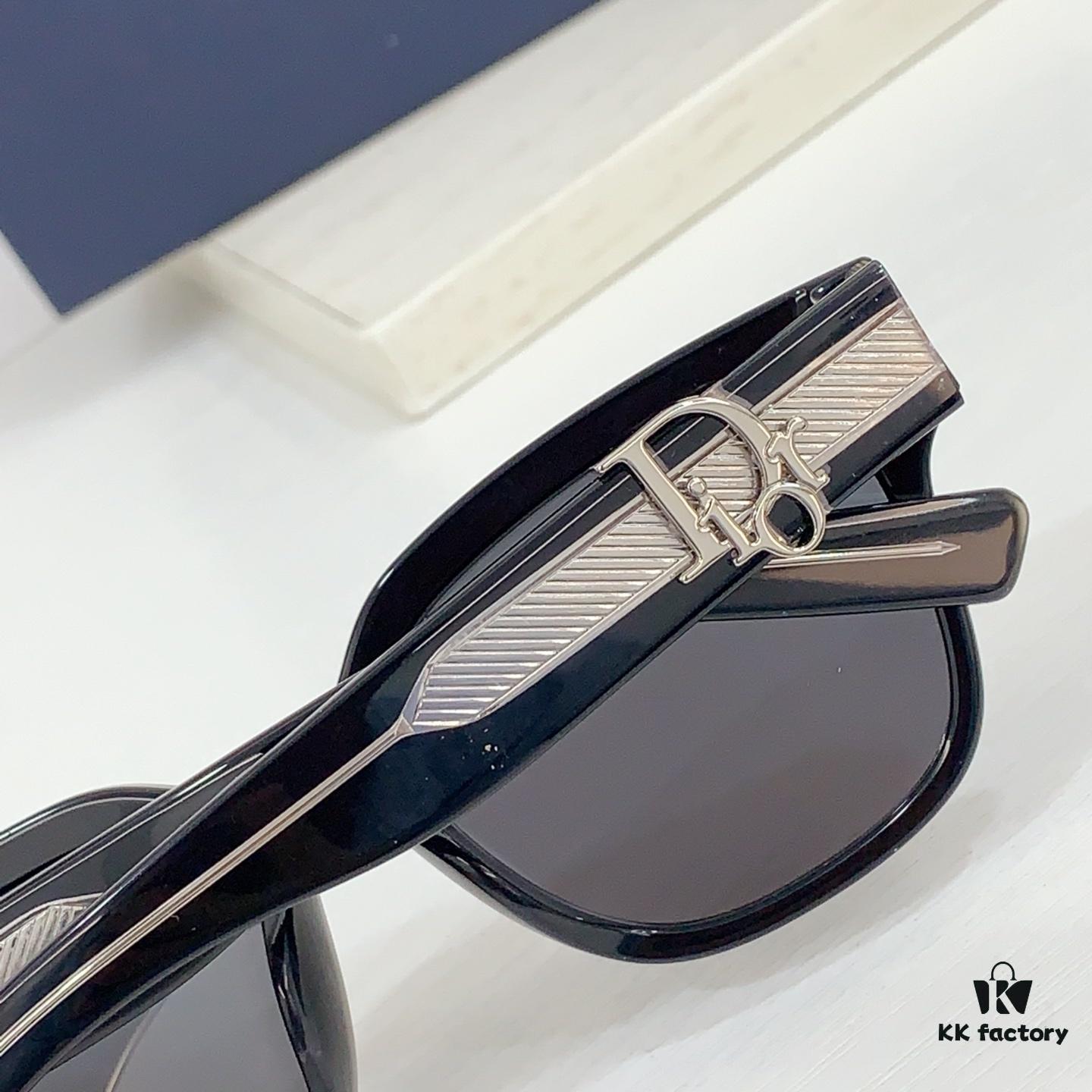 6931fee03a89a121ed54ee74 110 DIO* MODEL: DiorOblique S1F SIZE: 53□19-145 Sunglasses