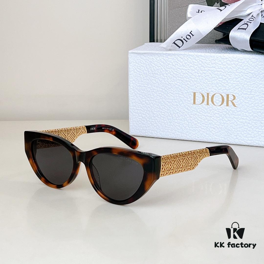 140 DIO* New Arrival MODEL: DioRésille B1F SIZE: 55□18-145